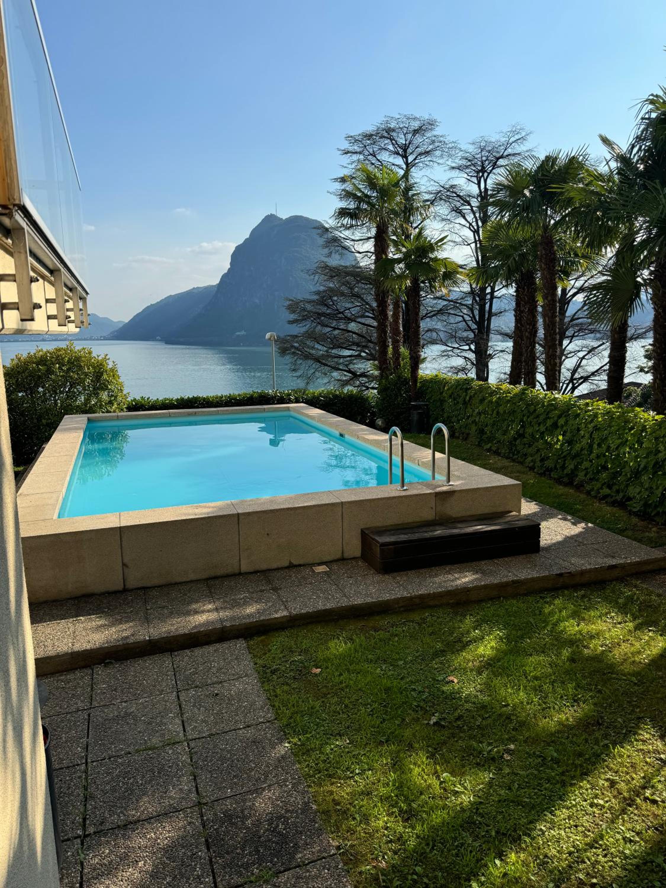 Attico con vista panoramica sul lago - due camere