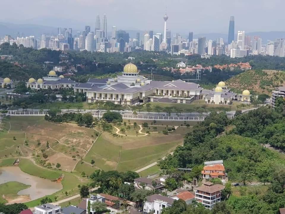 Dorsett Residences Sri Hartamas 5 Star Suites KL