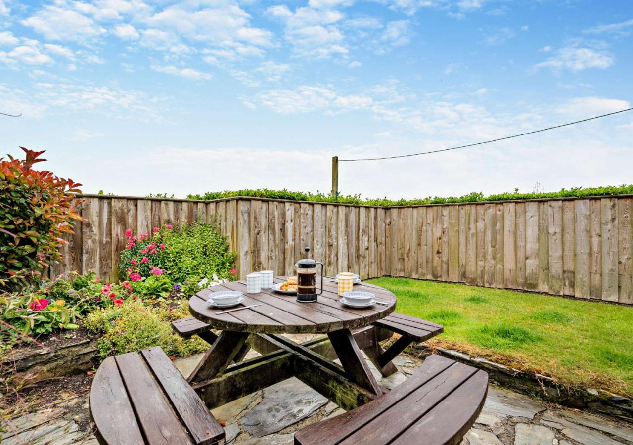 2 Bed in St. Merryn oc-w29716