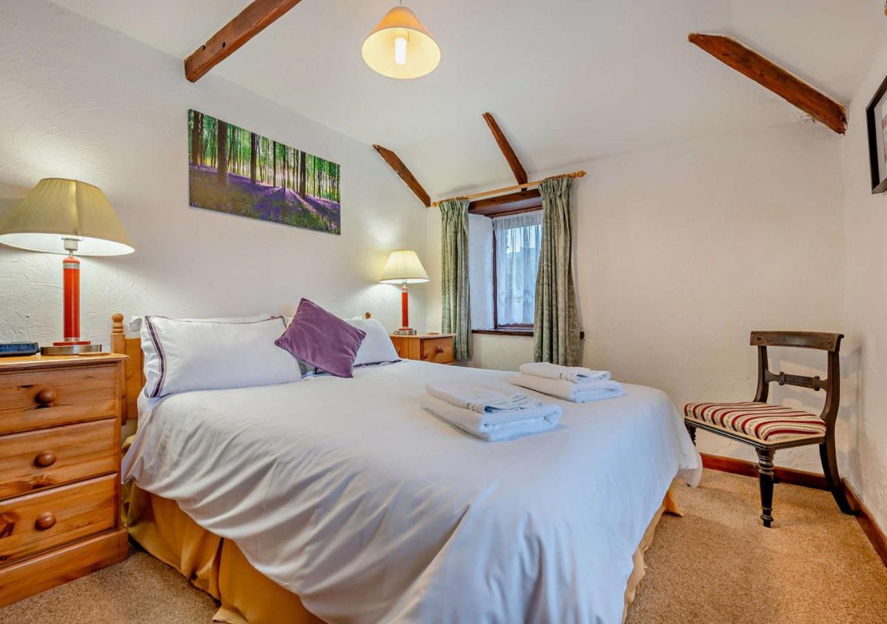 2 Bed in Padstow oc-w3658