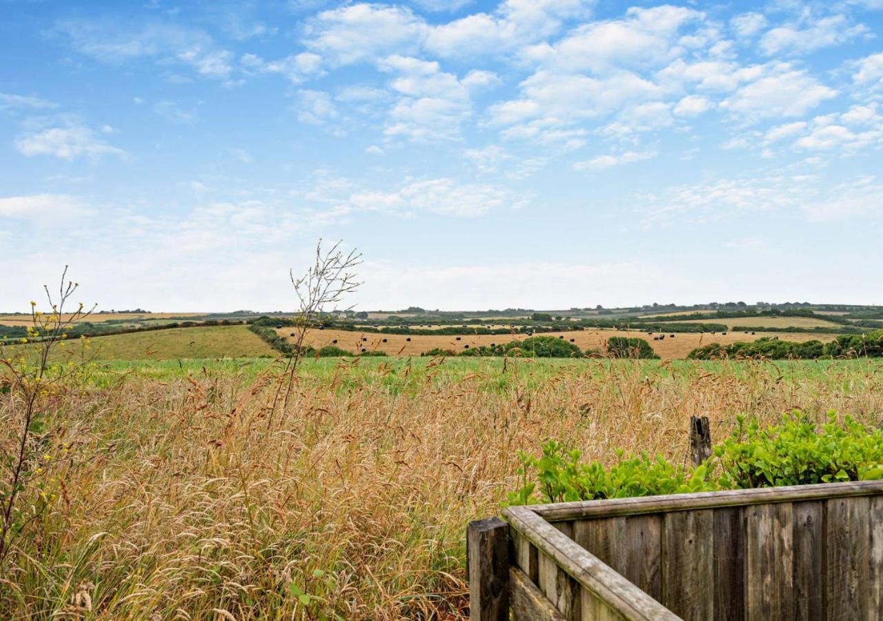 2 Bed in Padstow oc-w3658