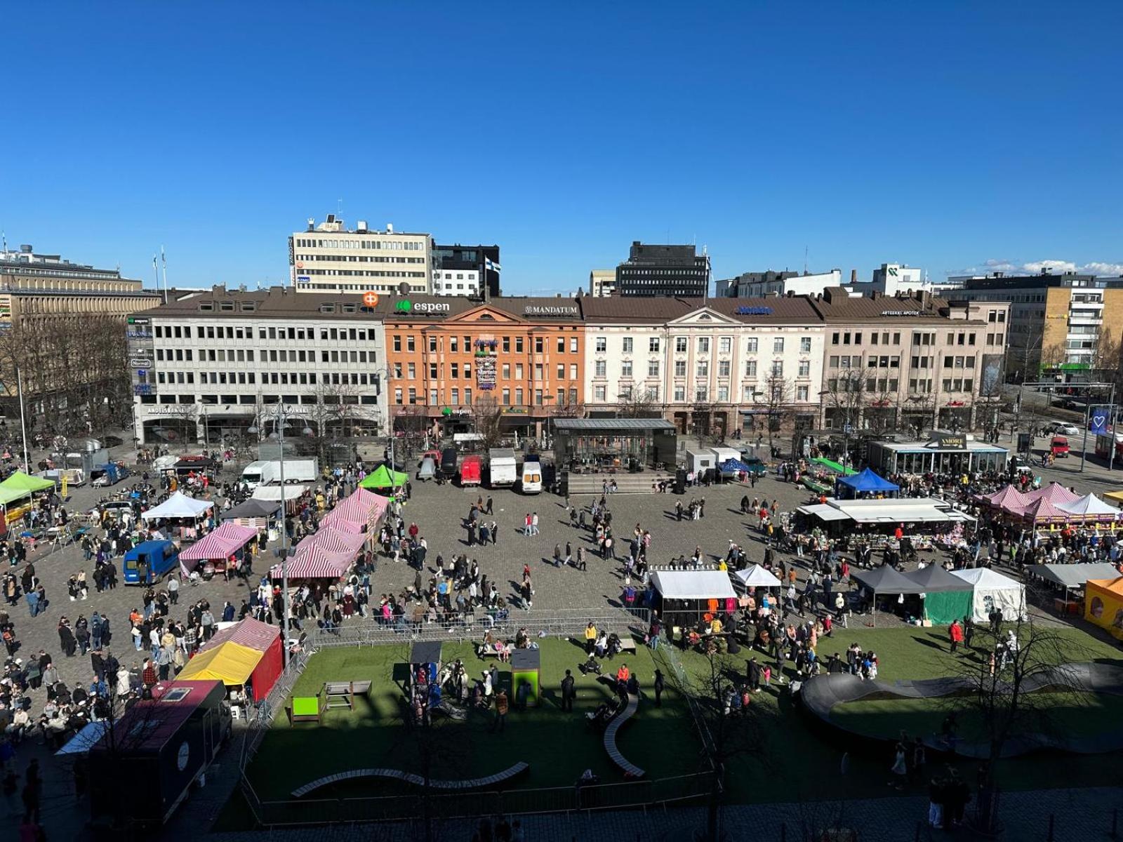 Rewell Suite - Central location and nice view! view 2