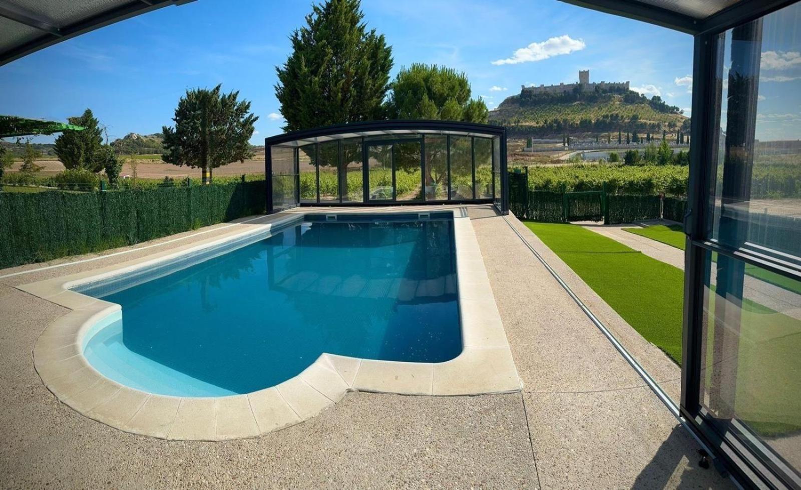 FINCA ENTREVIÑEDOS de Bodegas Marcos view 3