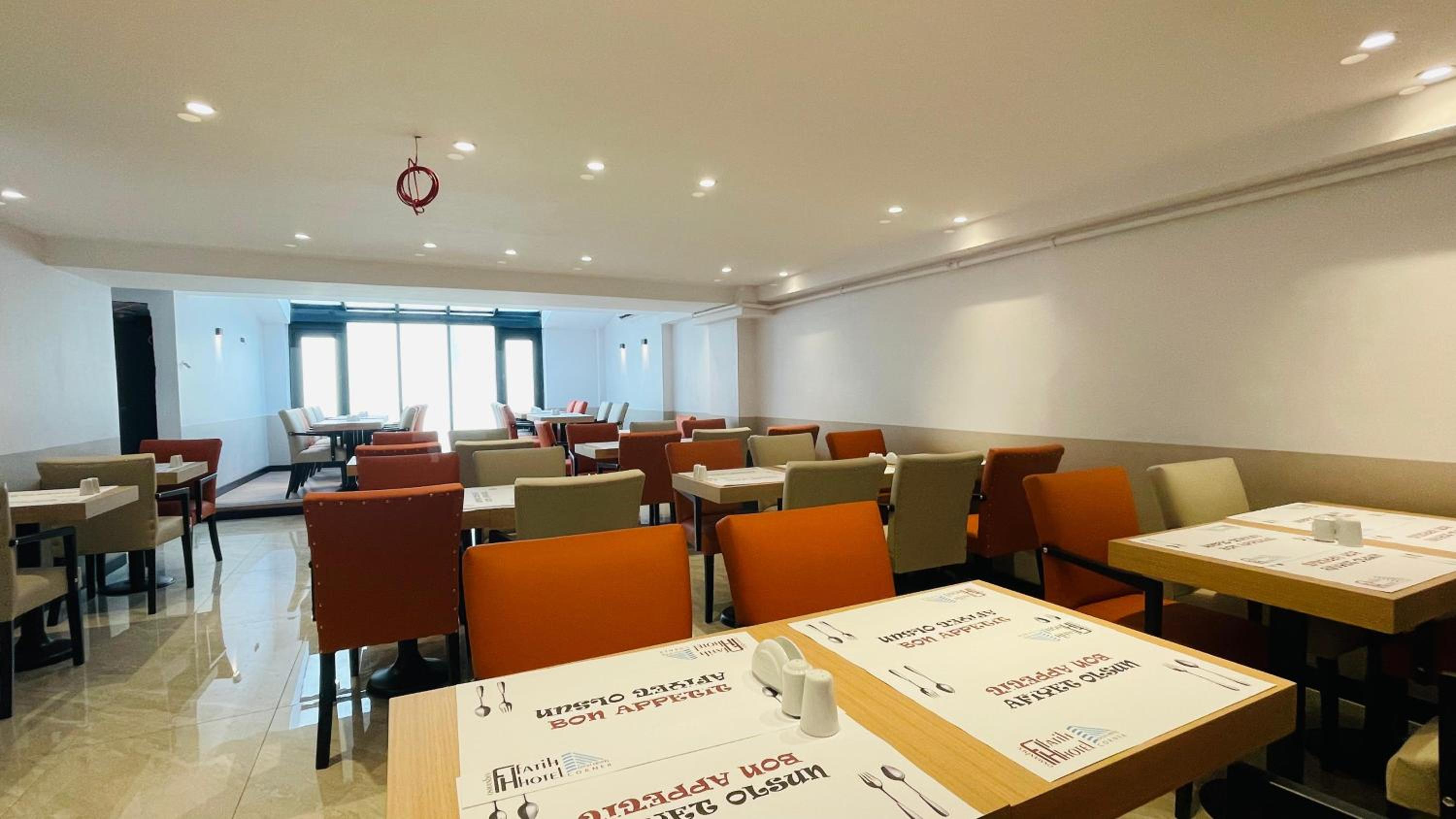 Osmanbey Fatih Hotel - Image 30