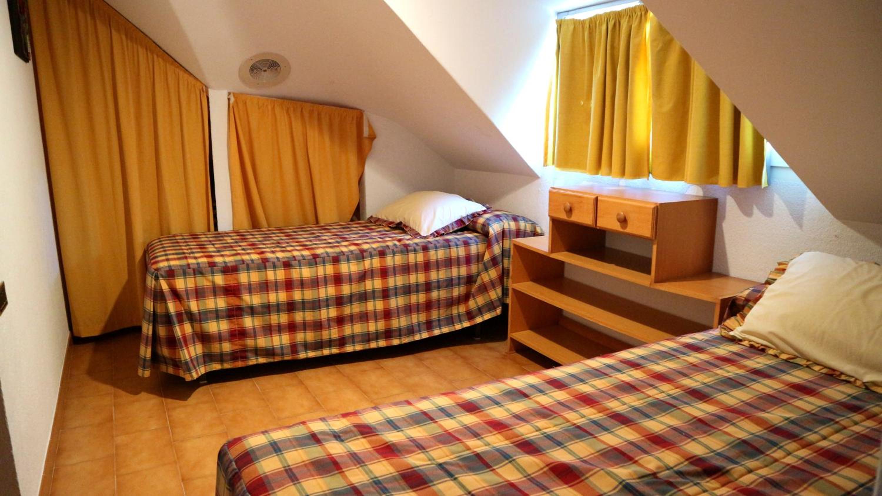 Spacious house with terrace near Boiro sea view