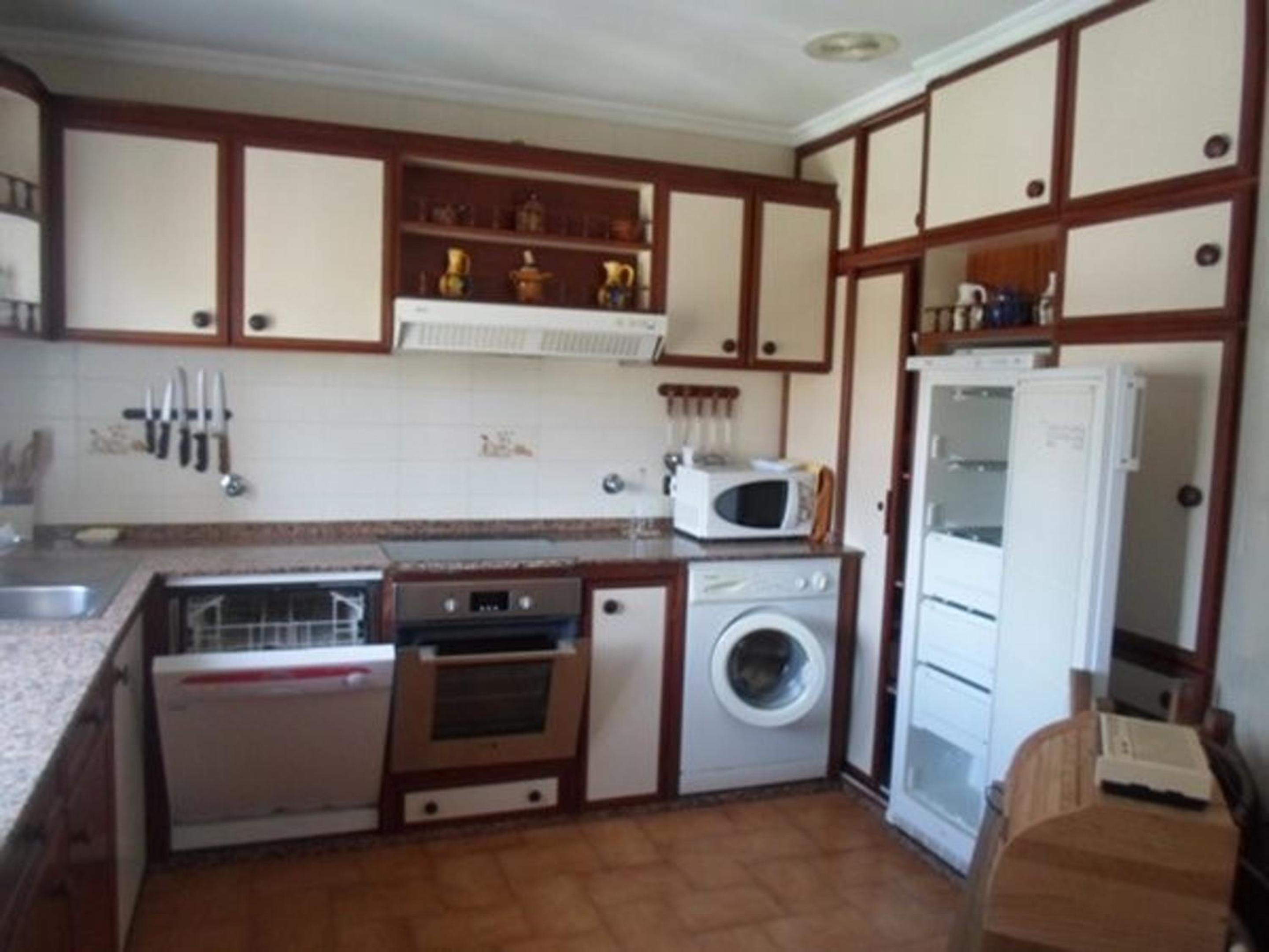 Spacious house with terrace near Boiro sea view