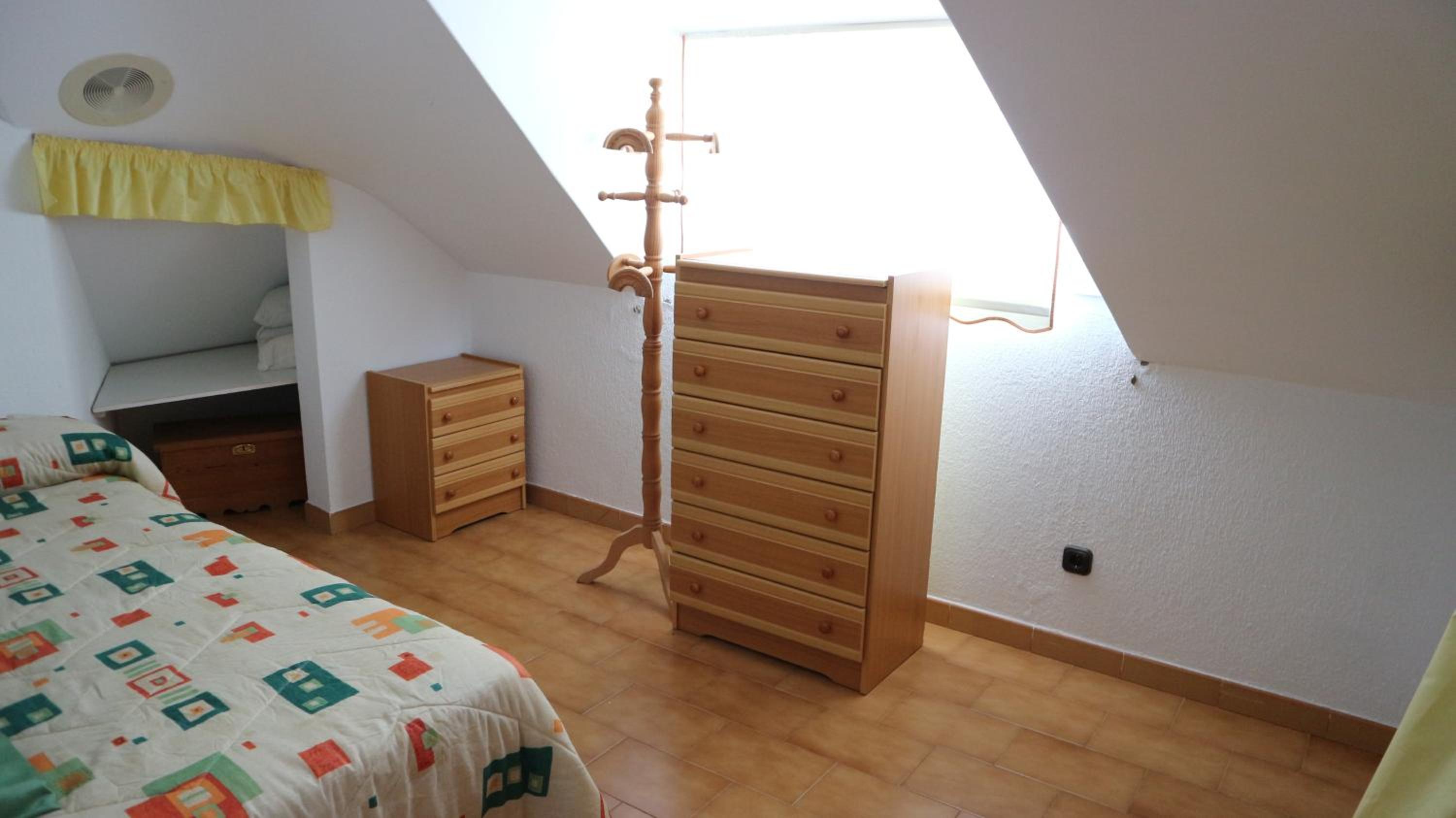Spacious house with terrace near Boiro sea view