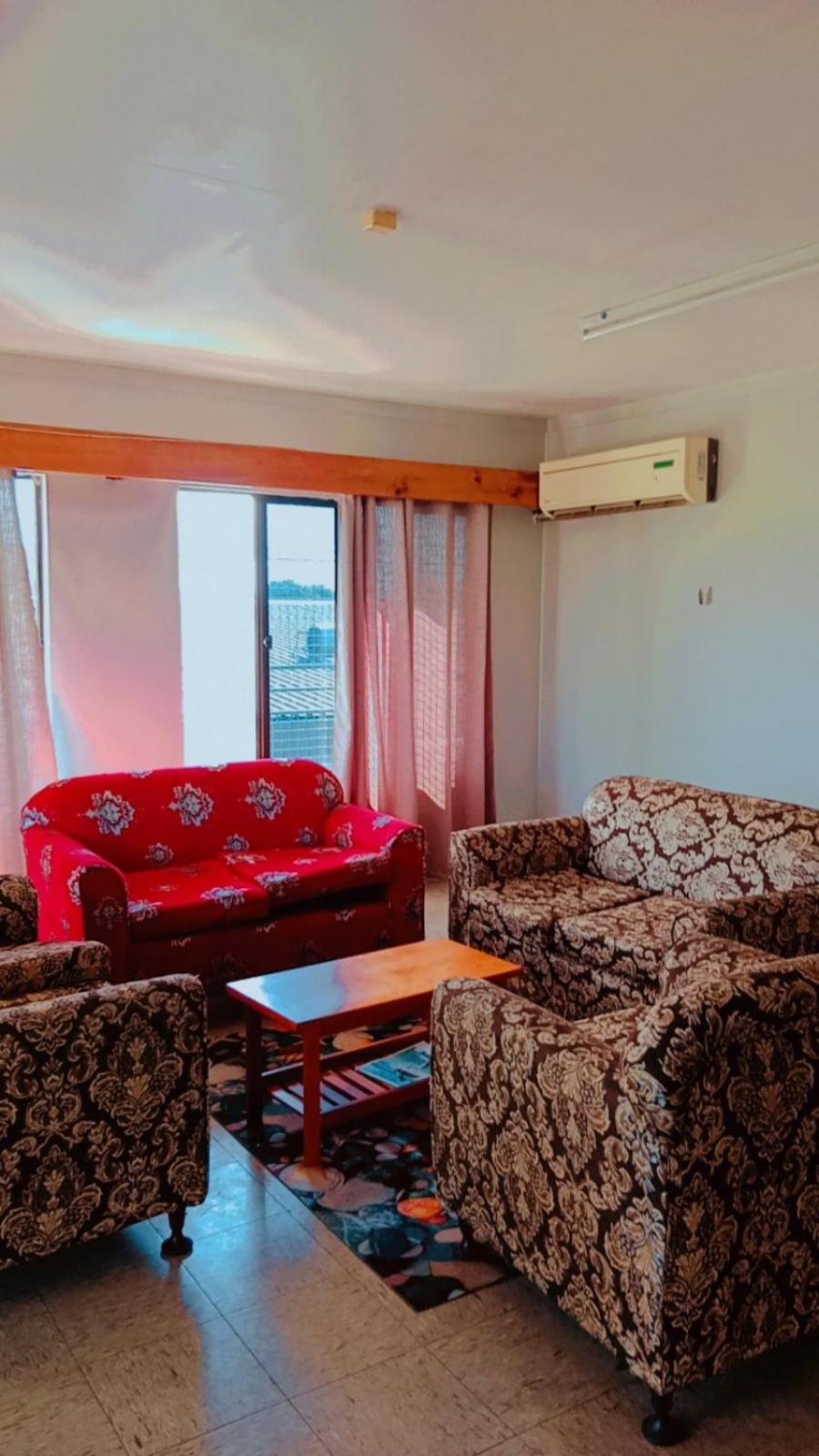 Singhs Apartment, Gray road lot 19 Matintaar Nadi, Mountain view - view 9