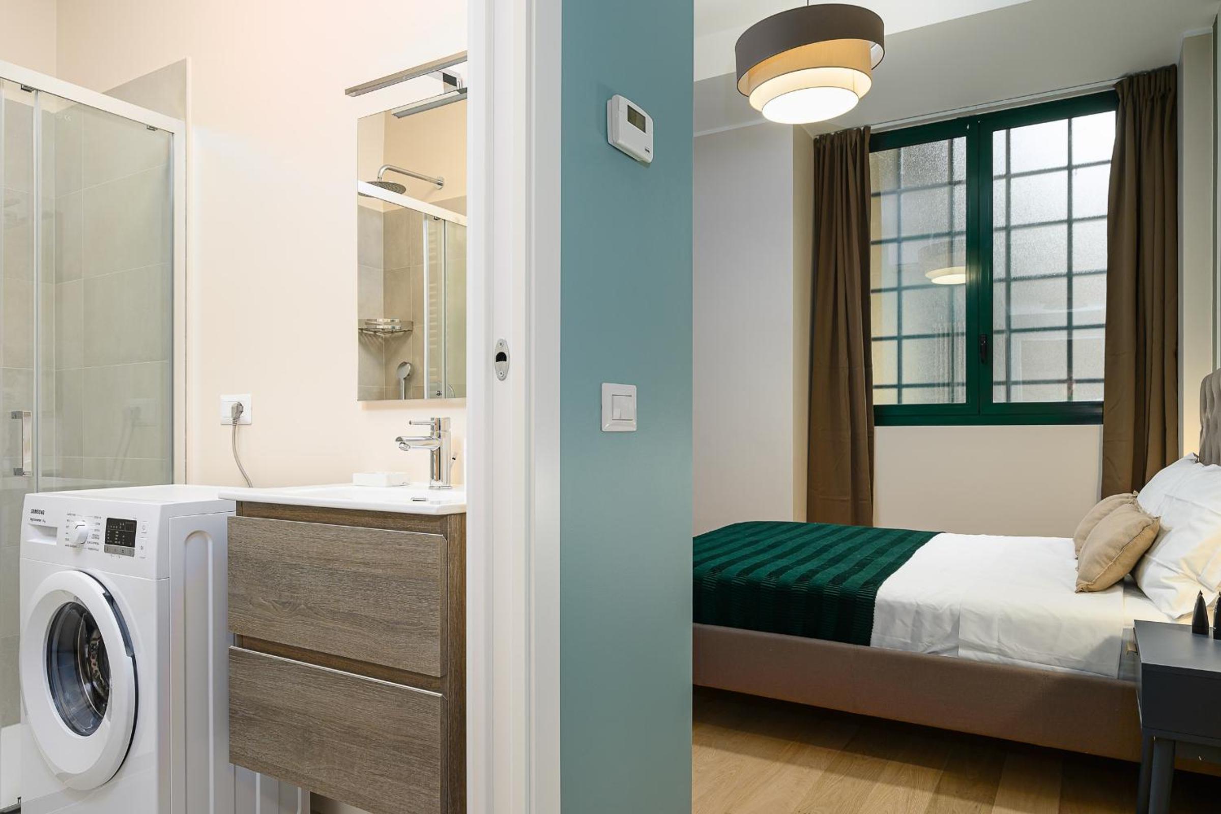Suites in Porta Garibaldi & Chinatown - City Center well connected