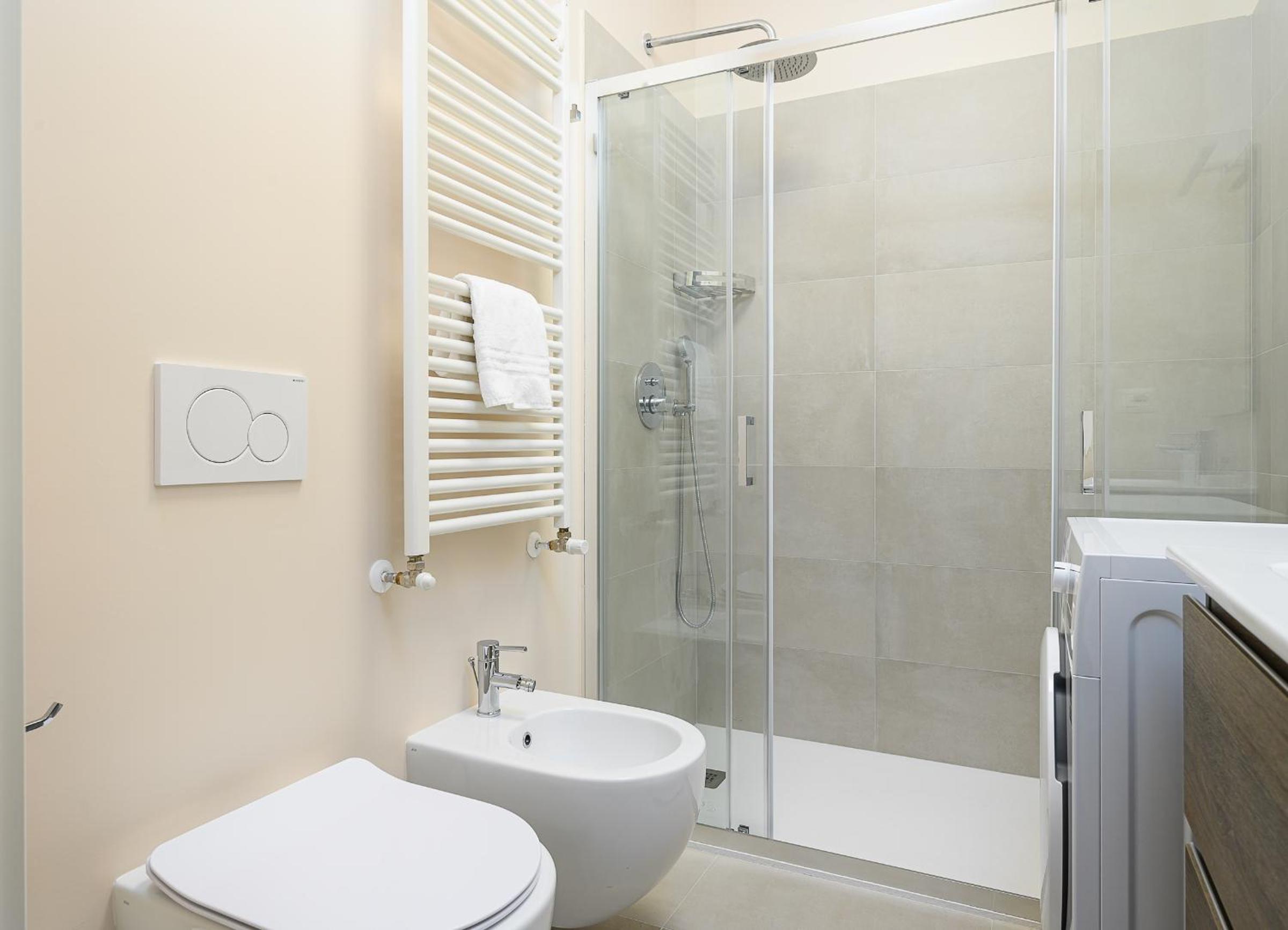Suites in Porta Garibaldi & Chinatown - City Center well connected