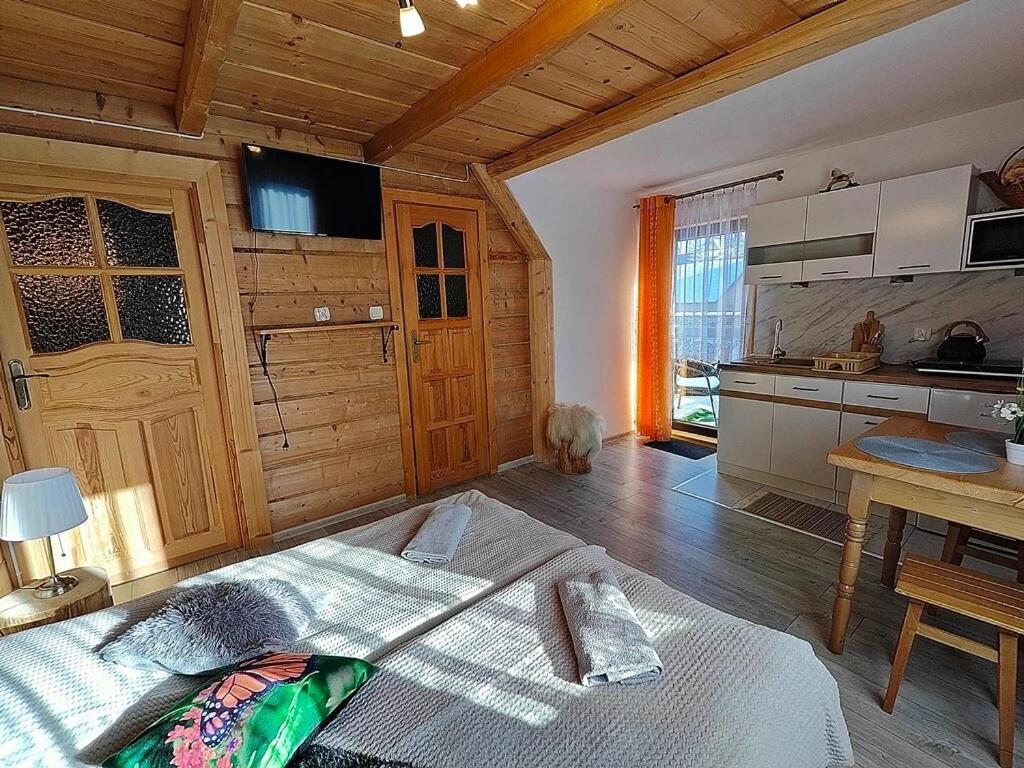 Photo 5