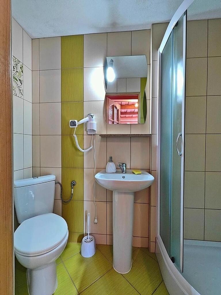 Photo 7