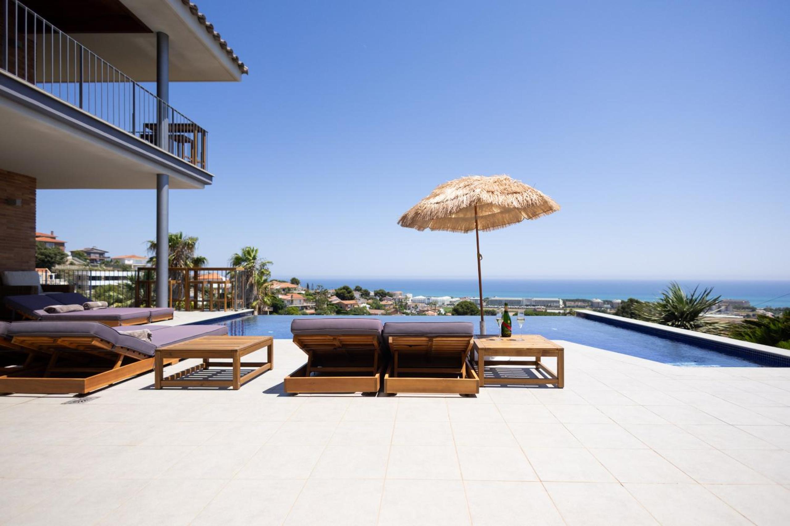 Villa Aya Barca