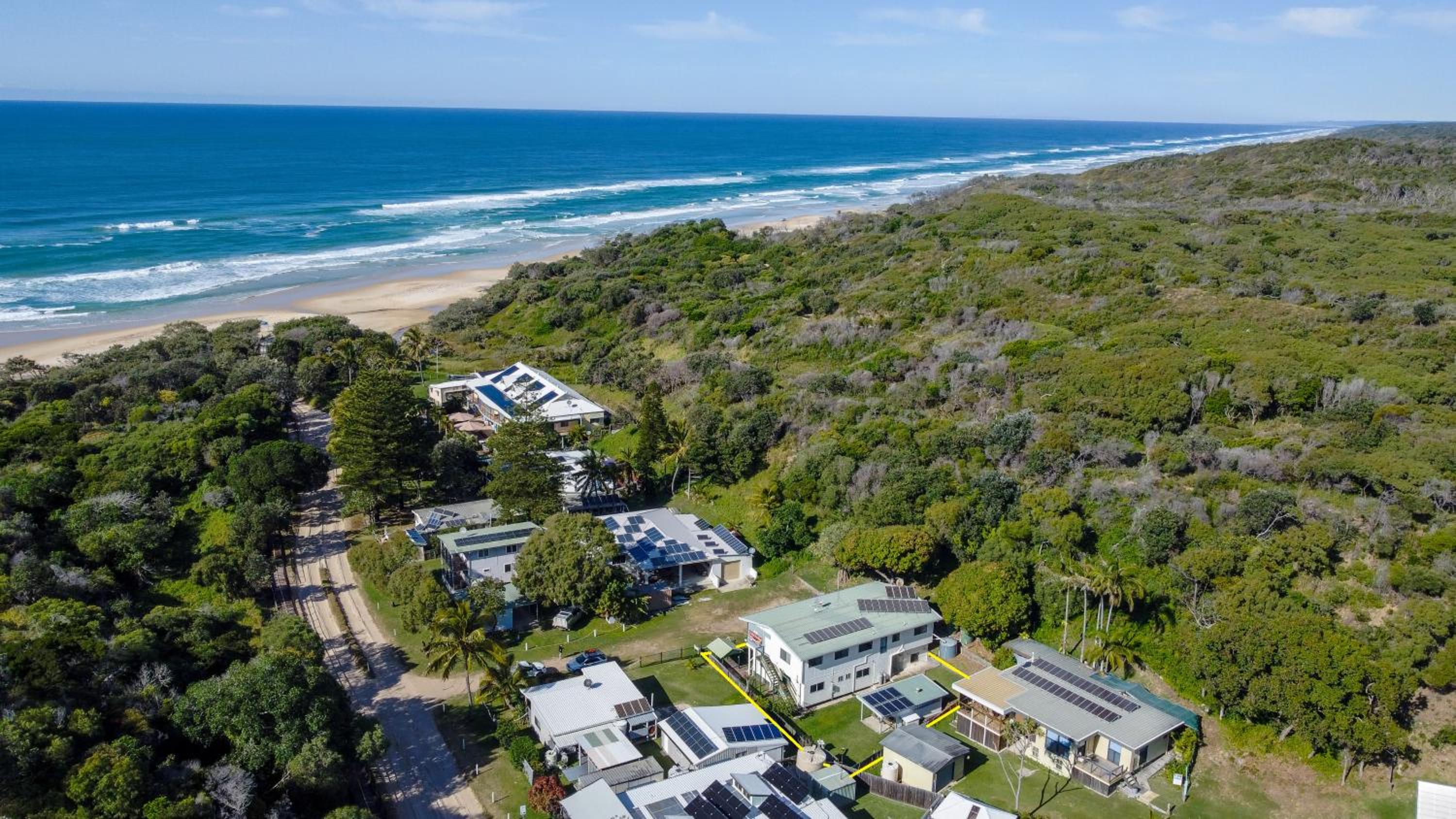 Bushy's Beachbreak - K'gari (Fraser Island)