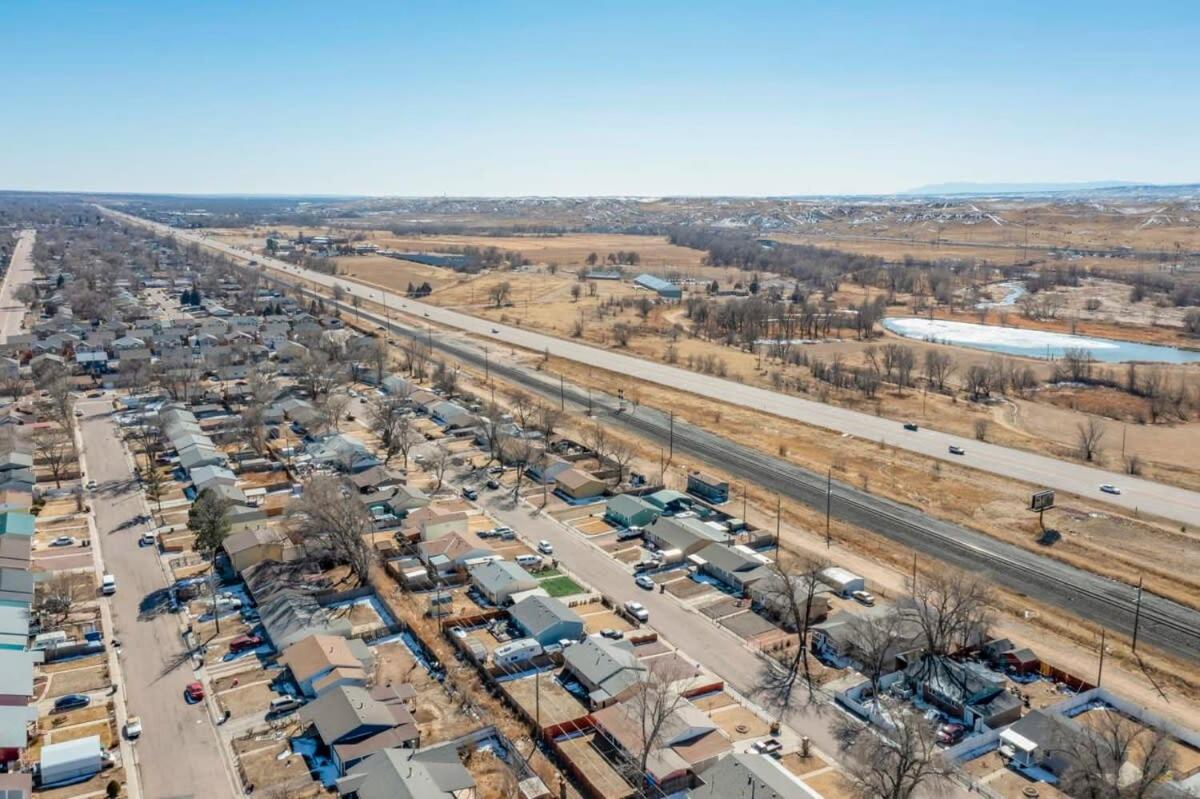 3BD Family Retreat Near COS Airport & Fort Carson view 5