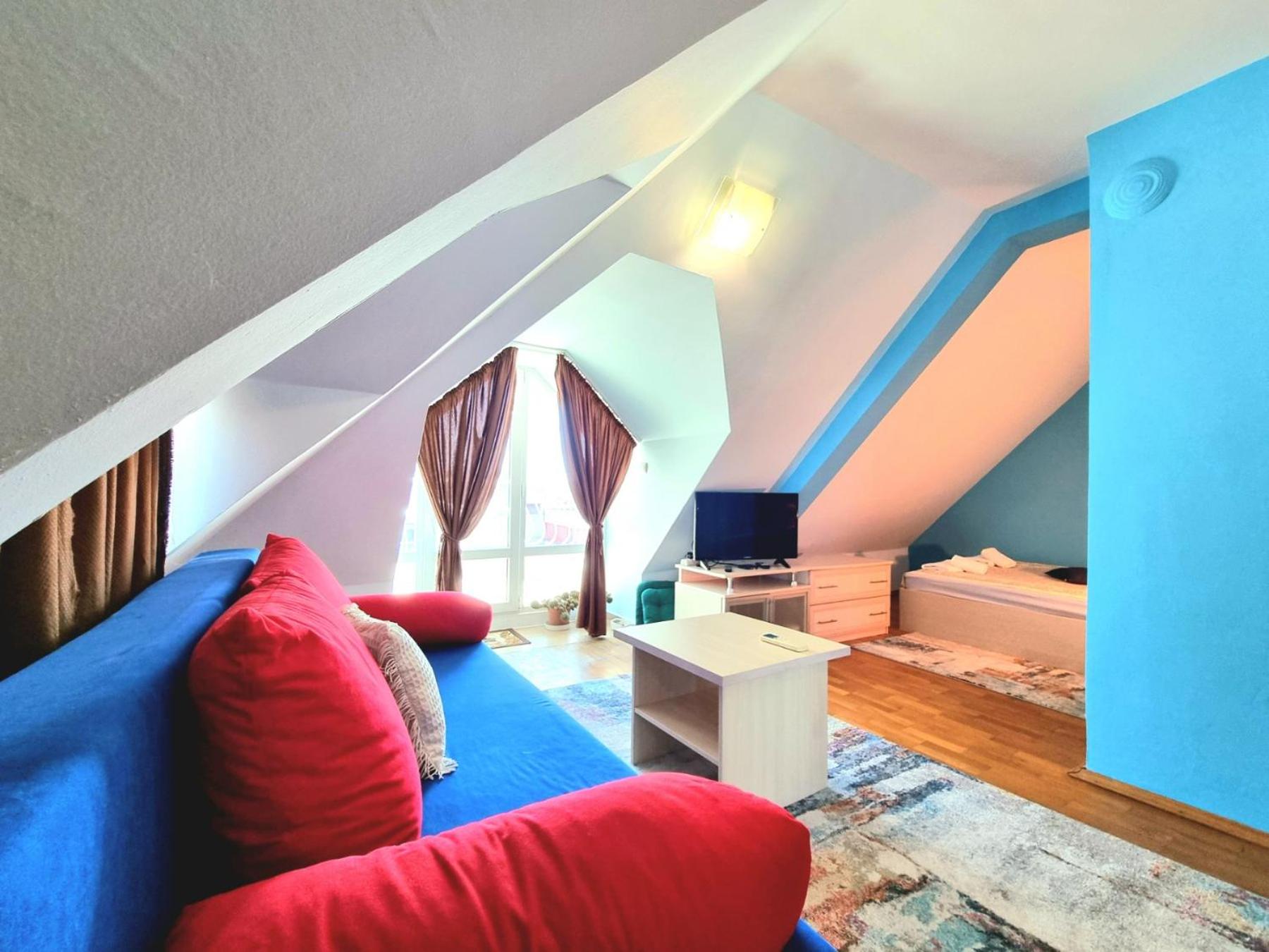 Two-Floor Sunny Apartment in City Centre
