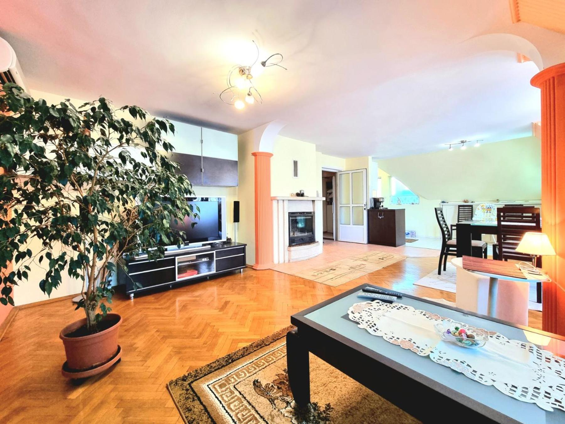 Two-Floor Sunny Apartment in City Centre
