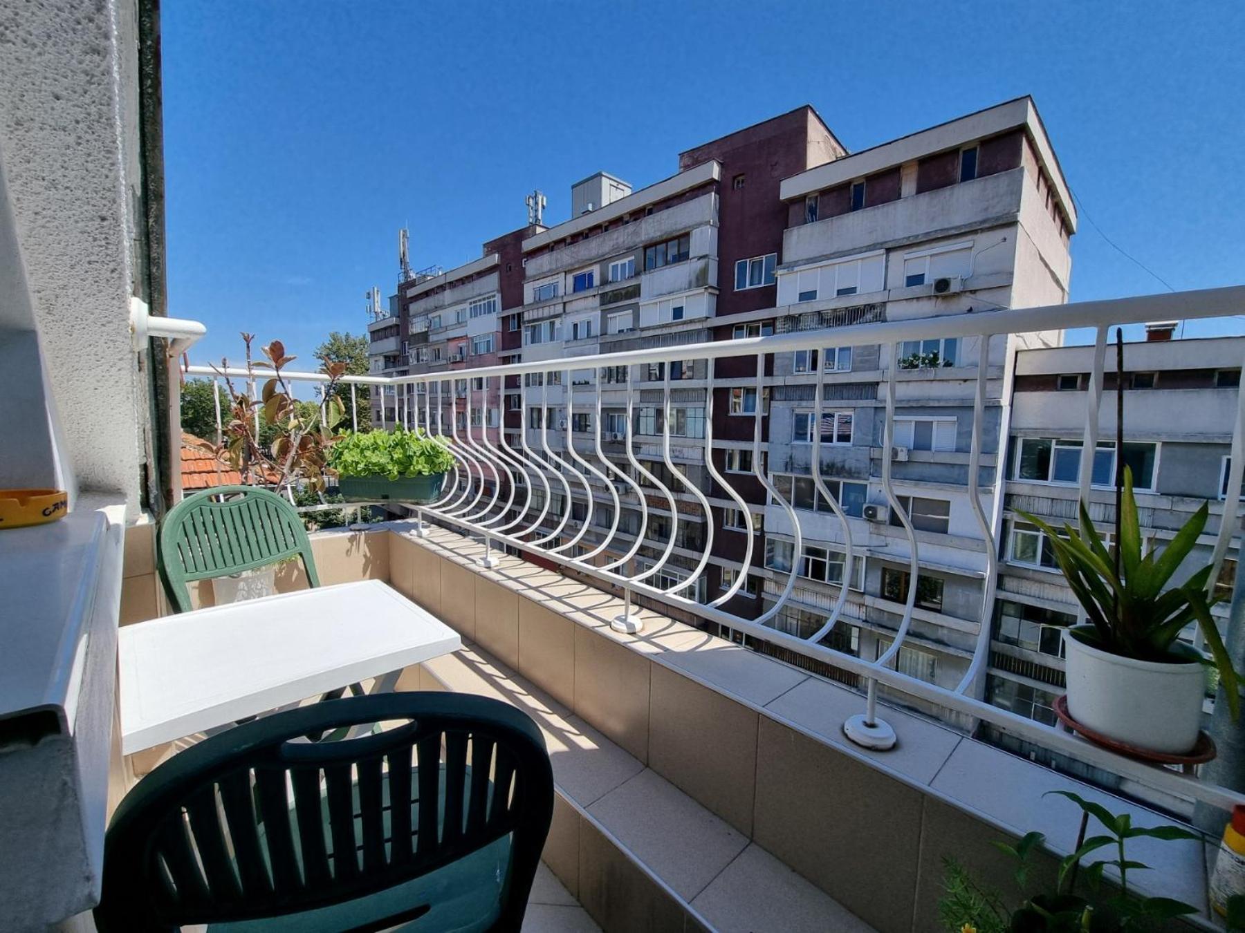 Two-Floor Sunny Apartment in City Centre