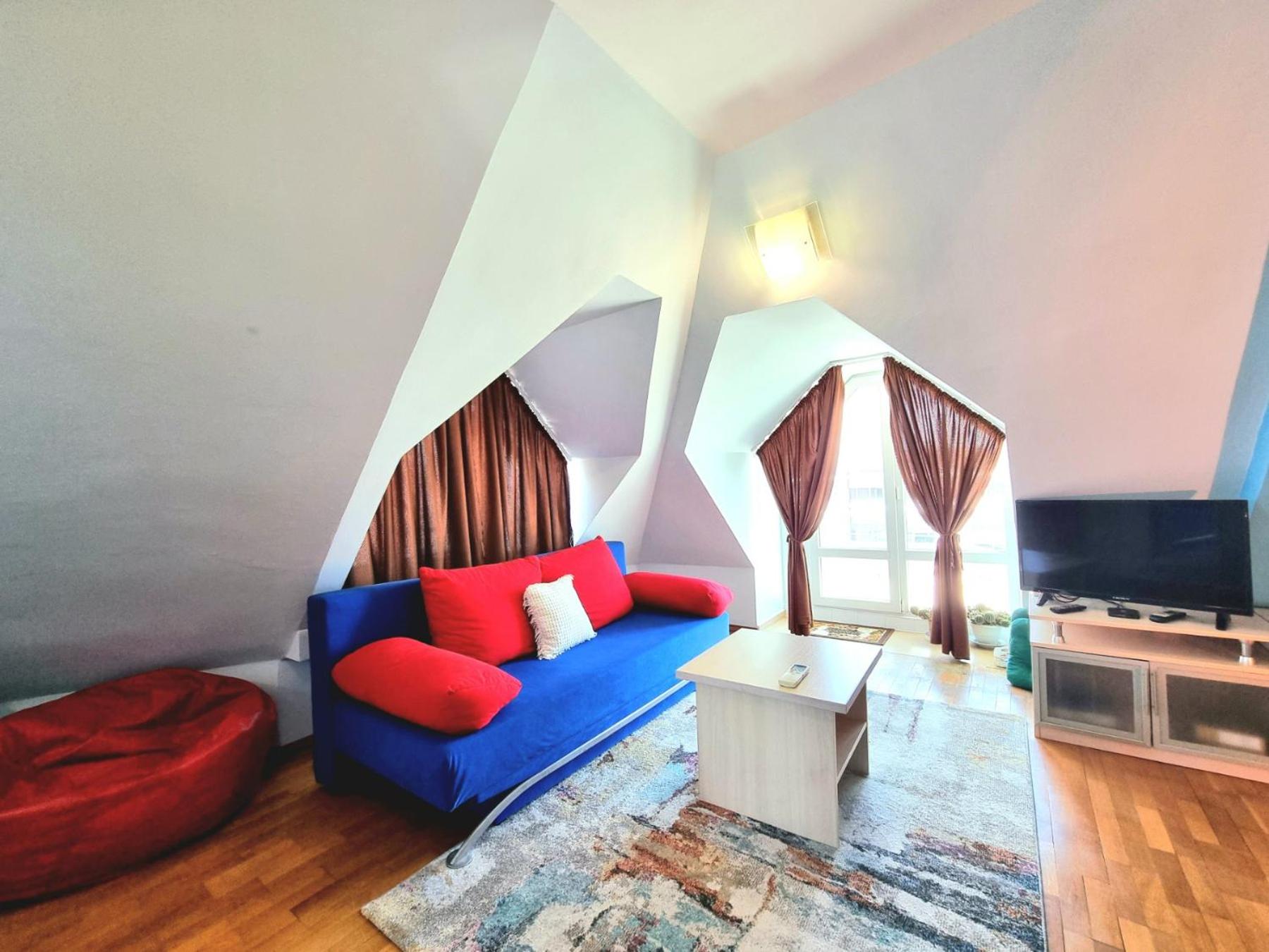 Two-Floor Sunny Apartment in City Centre