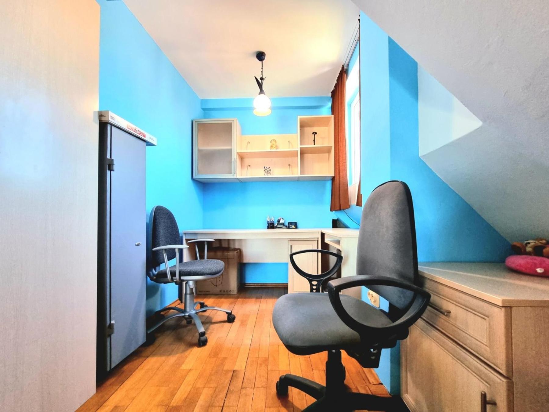 Two-Floor Sunny Apartment in City Centre