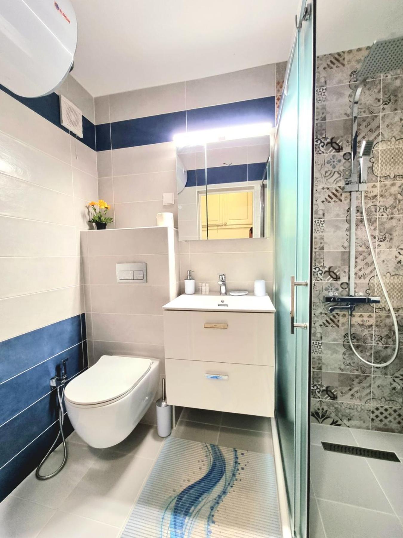 Two-Floor Sunny Apartment in City Centre