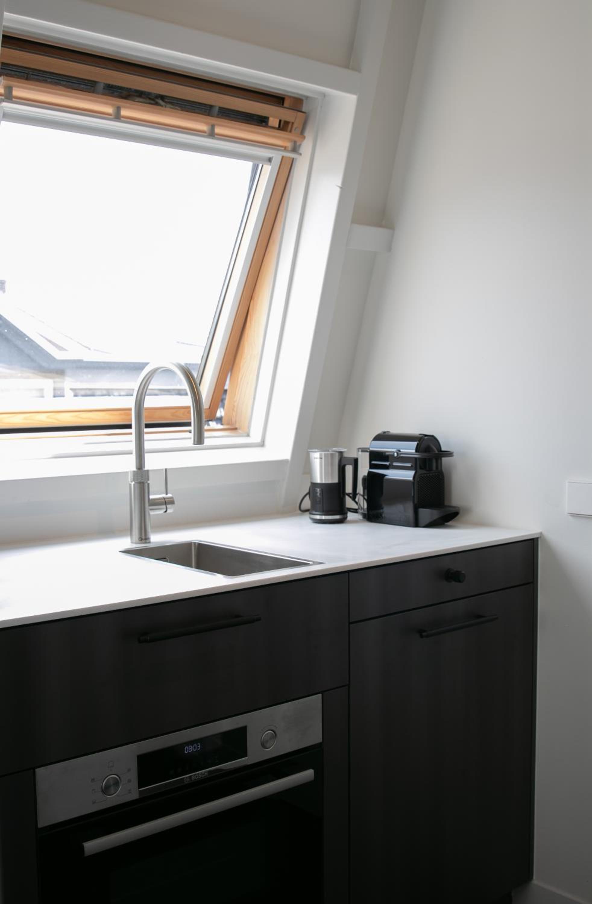 Petit designstudio in het centrum van Zandvoort view 5