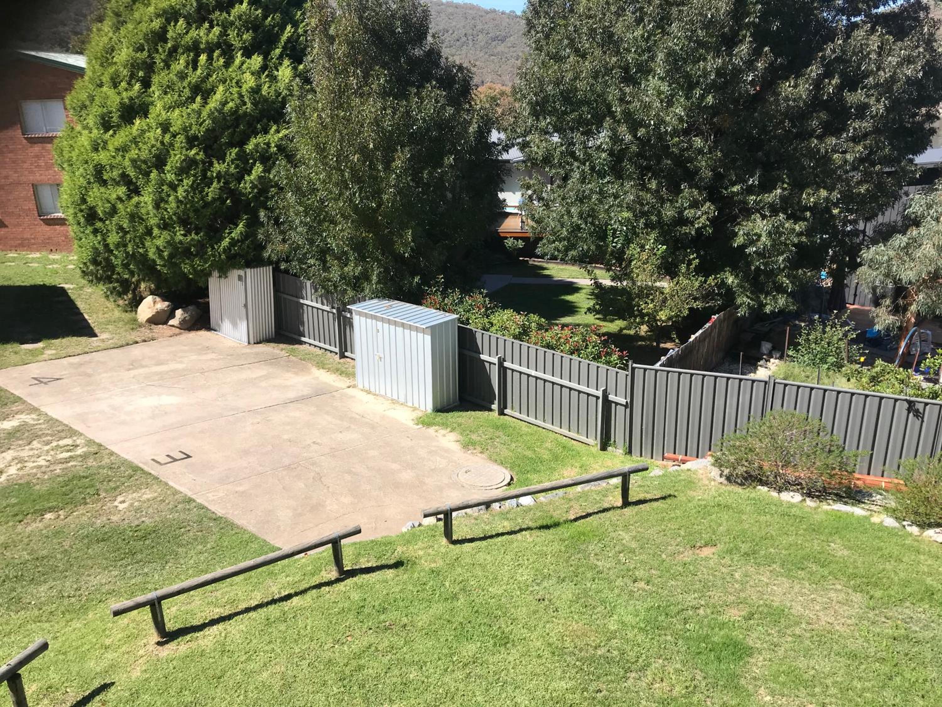 Yowie 3 - Yowie Lodge