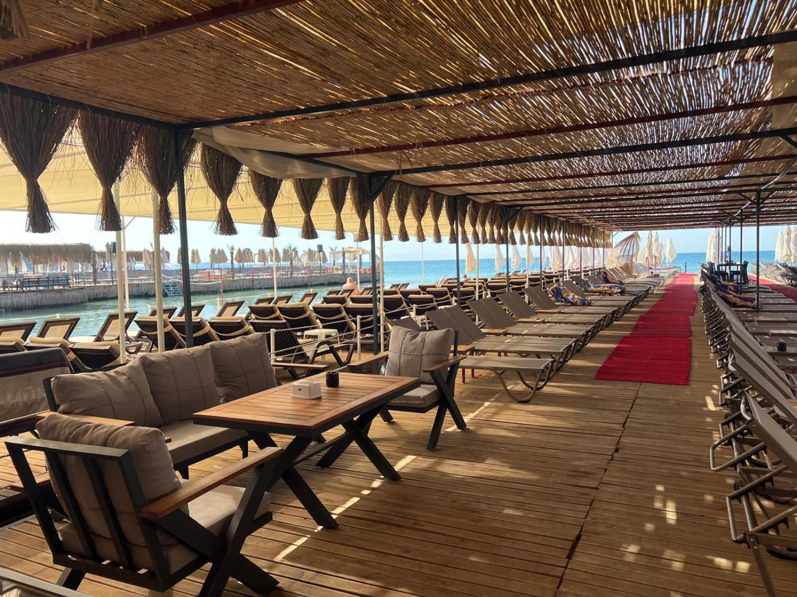 THE LEA HOTELS & SUITE - Image 61