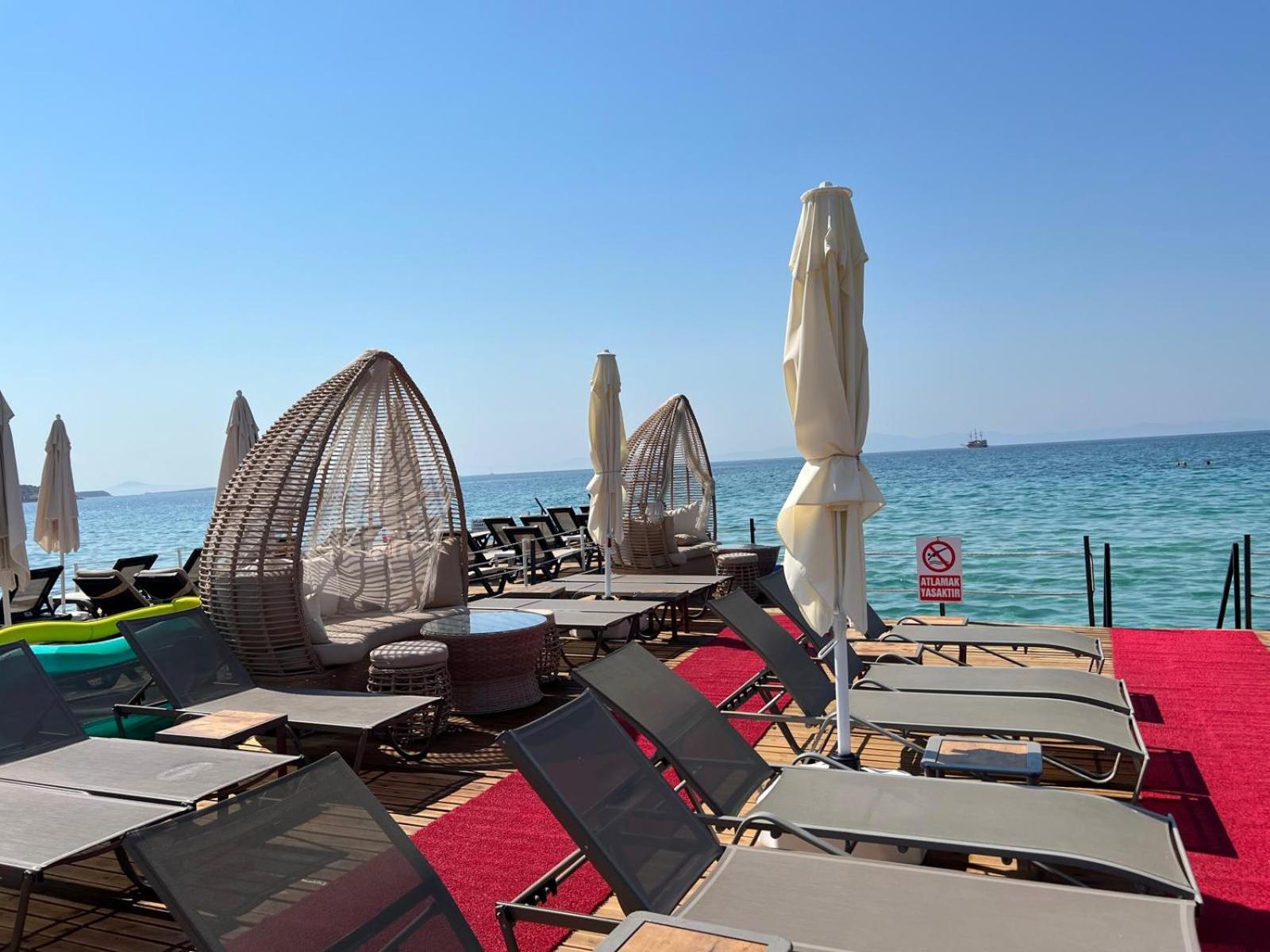 THE LEA HOTELS & SUITE - Image 63