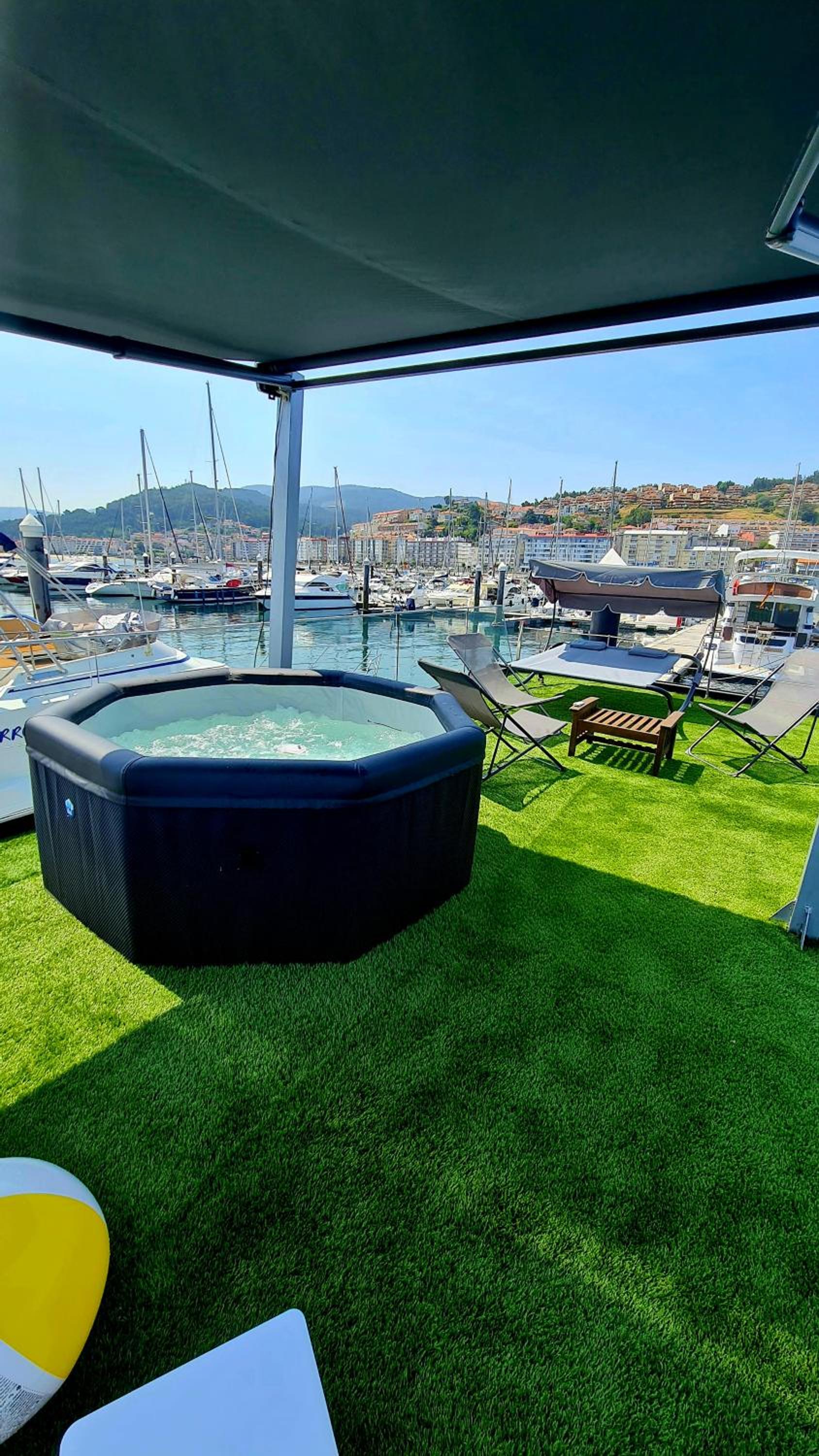 Barco-Apartamento en el Náutico de Vigo