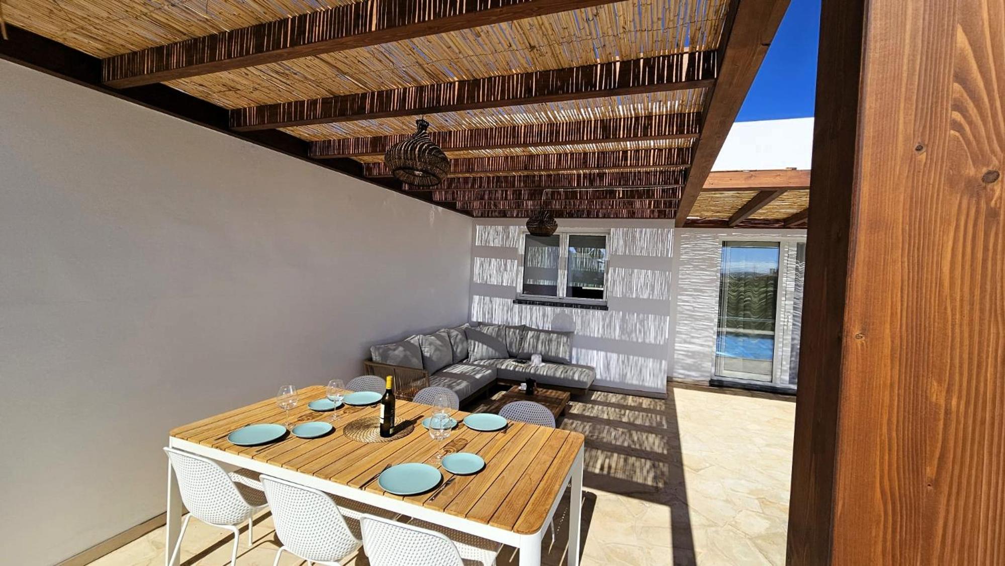 Villa Utopía, Lajares