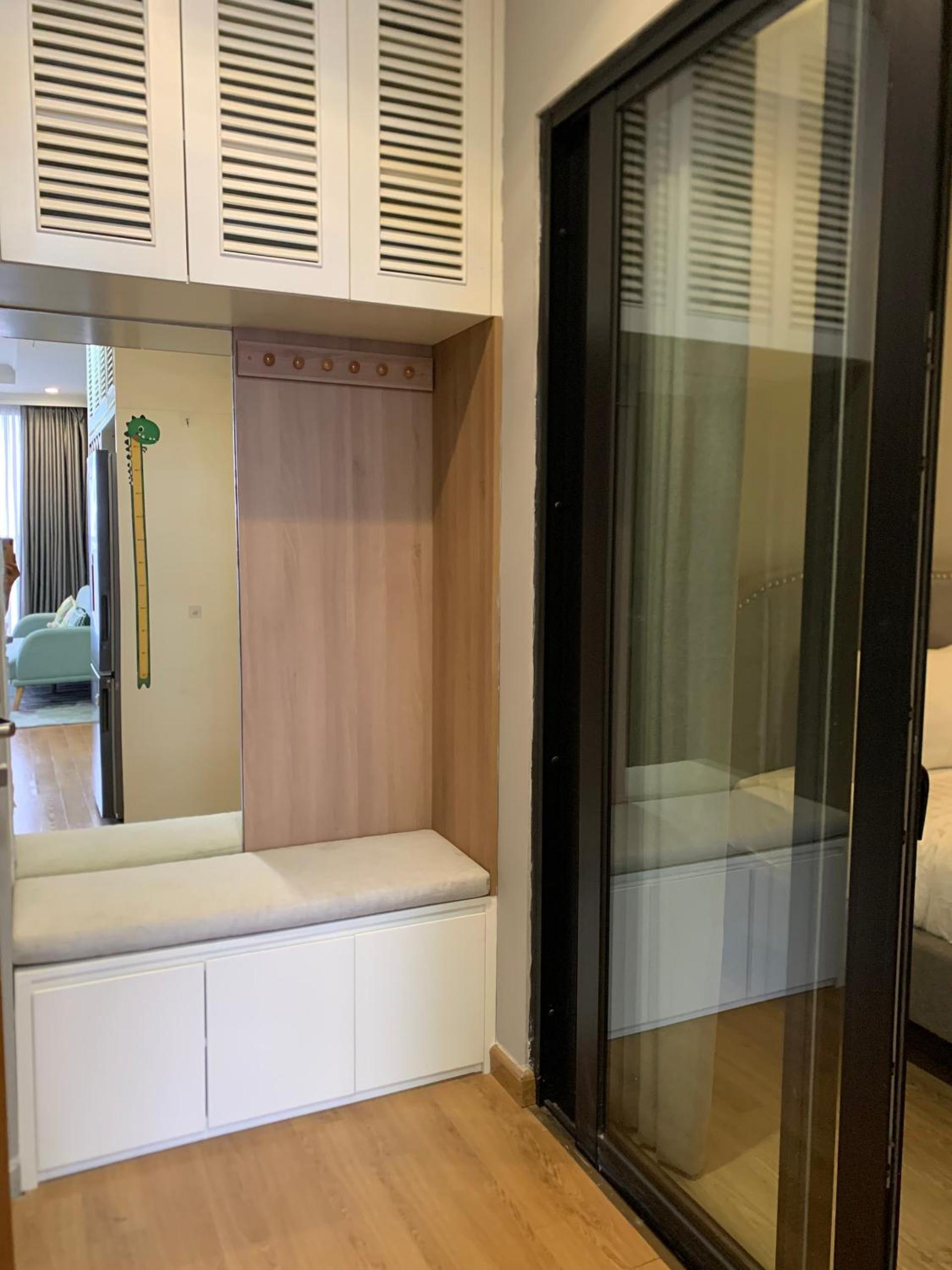 Royal City Apartment Nguyễn Trãi, Thanh Xuân by Helen