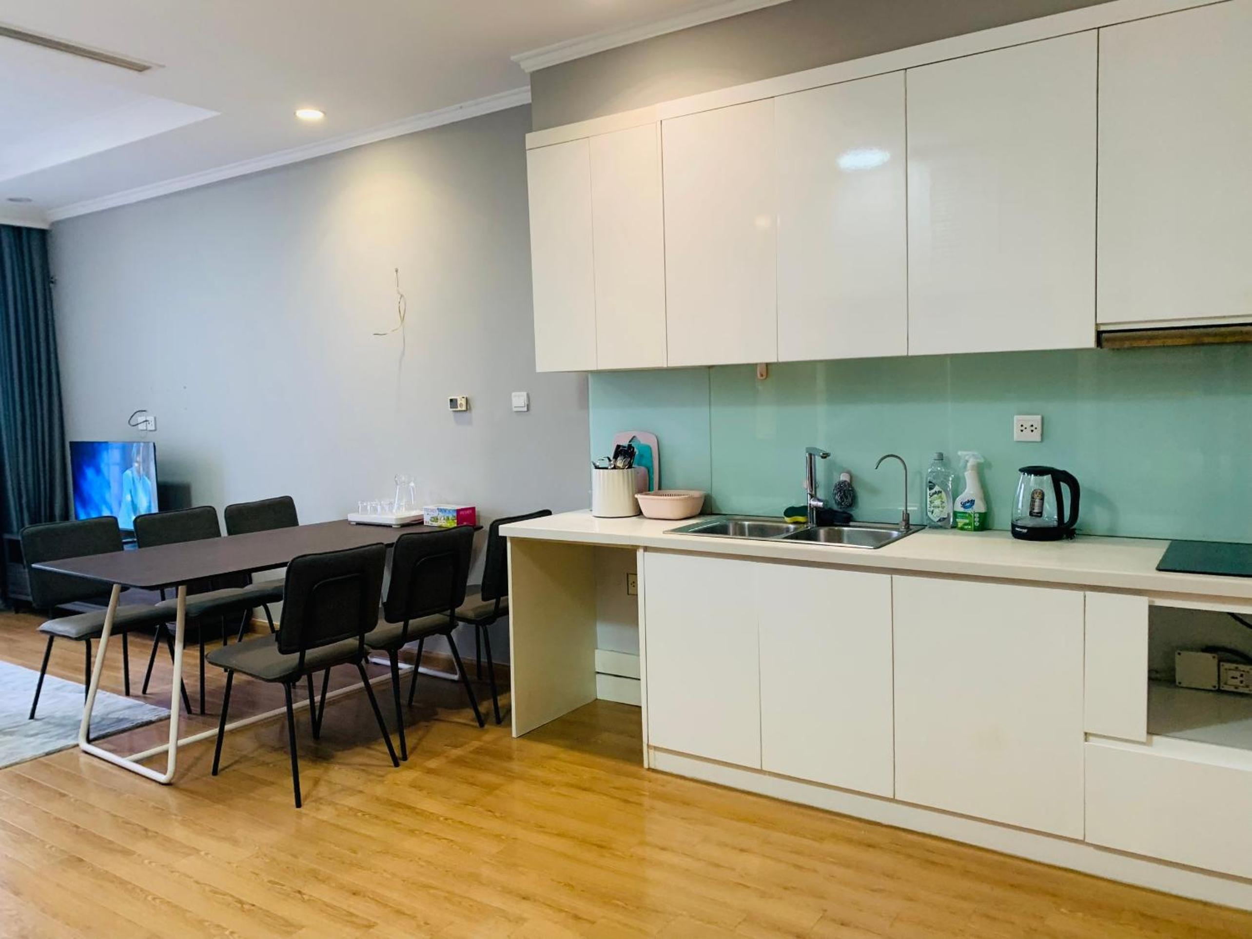 Royal City Apartment Nguyễn Trãi, Thanh Xuân by Helen
