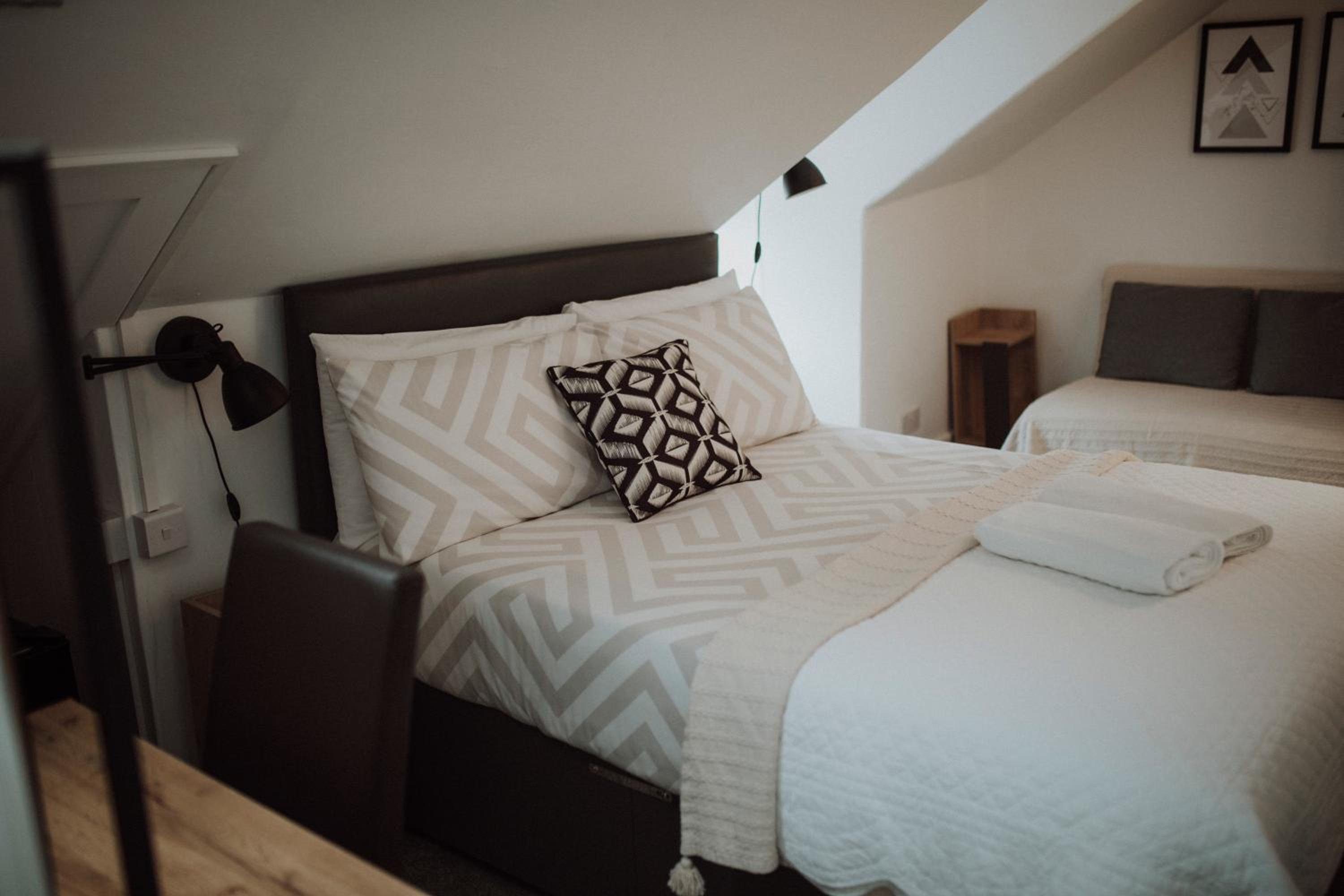 16 Pilrig Guest House