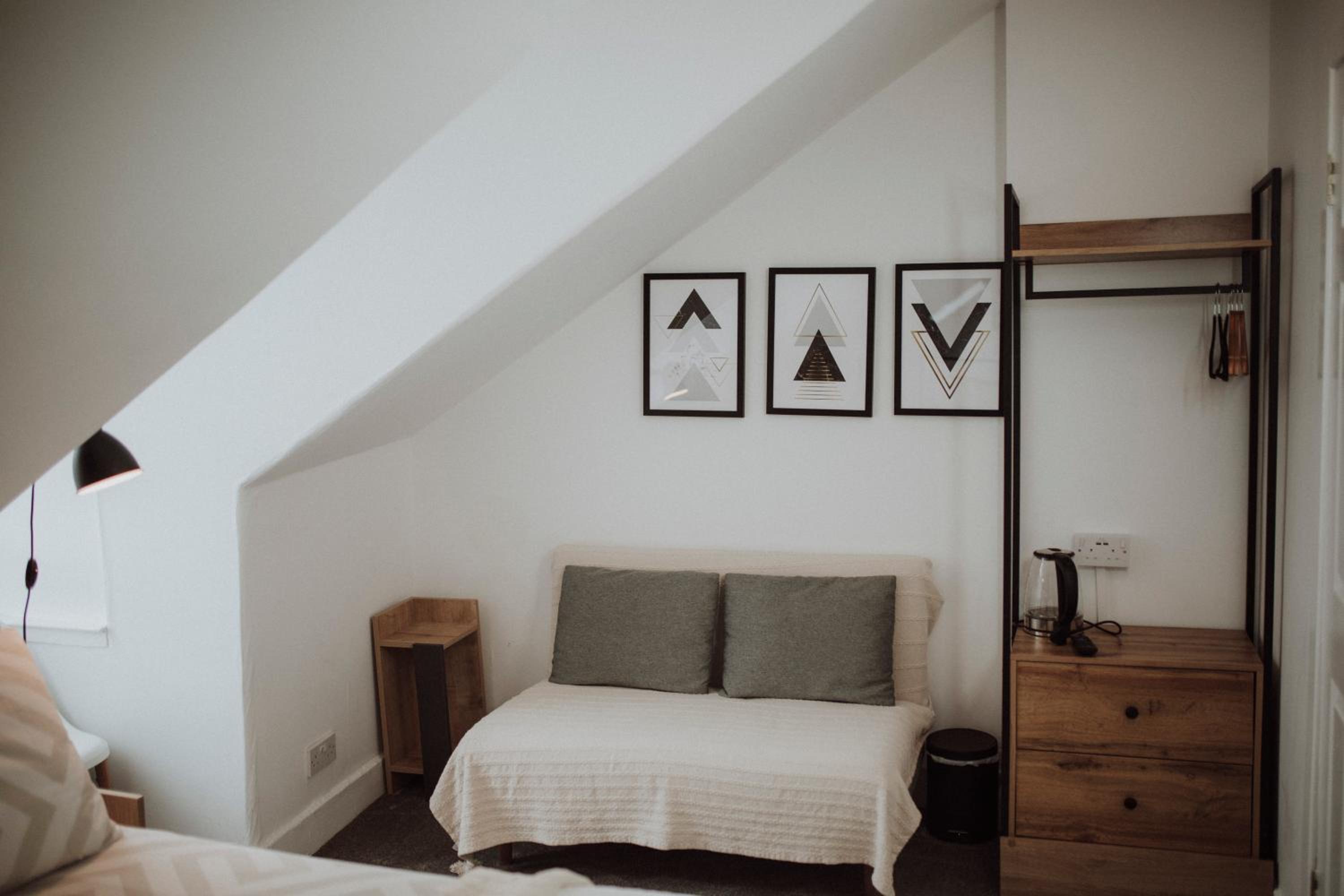 16 Pilrig Guest House