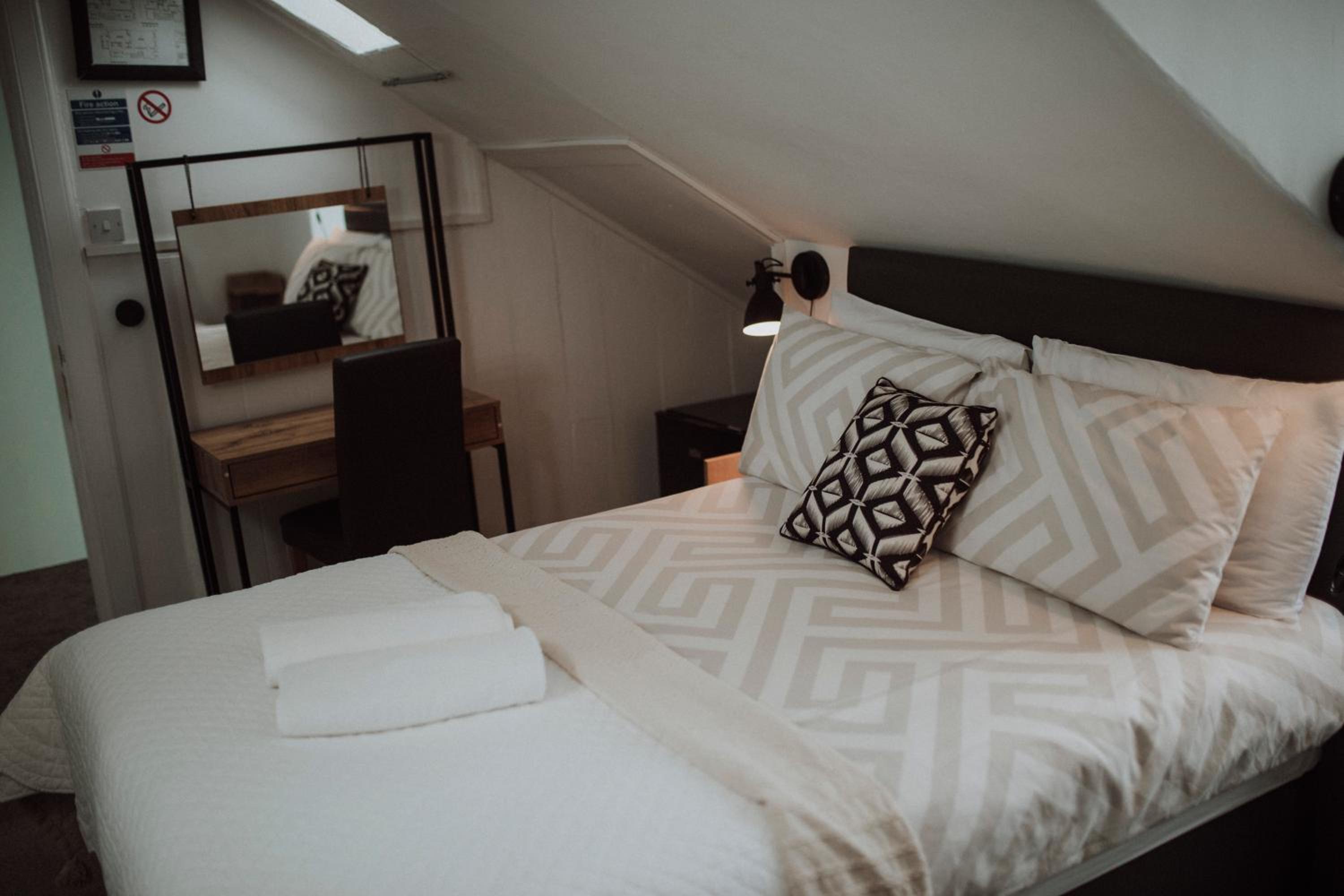 16 Pilrig Guest House