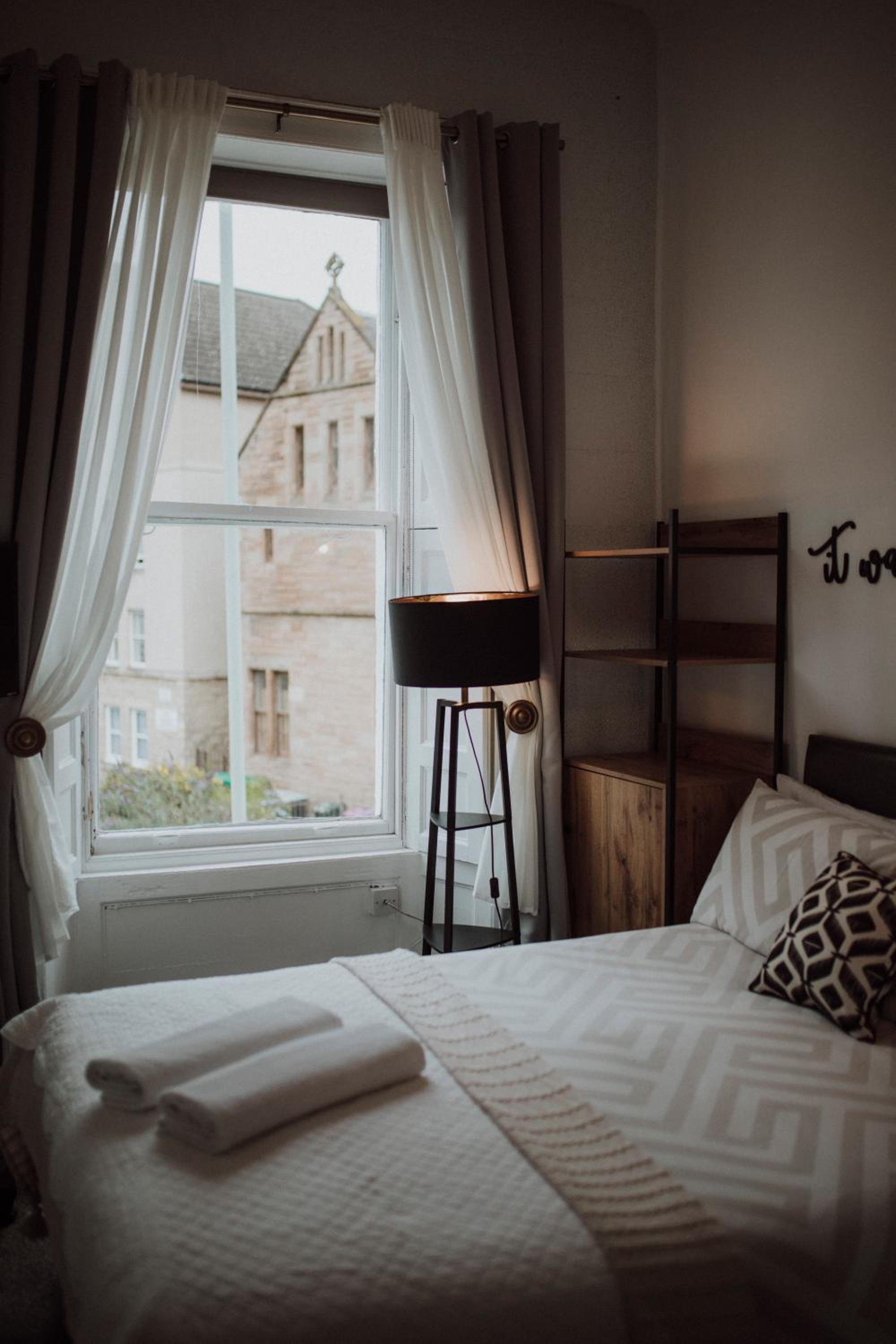 16 Pilrig Guest House