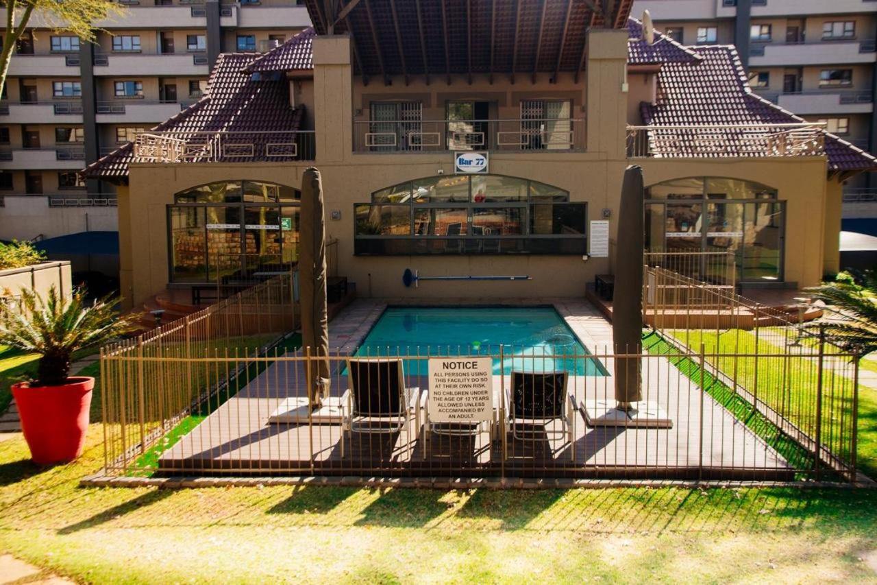 Hideout Hotel Apartment