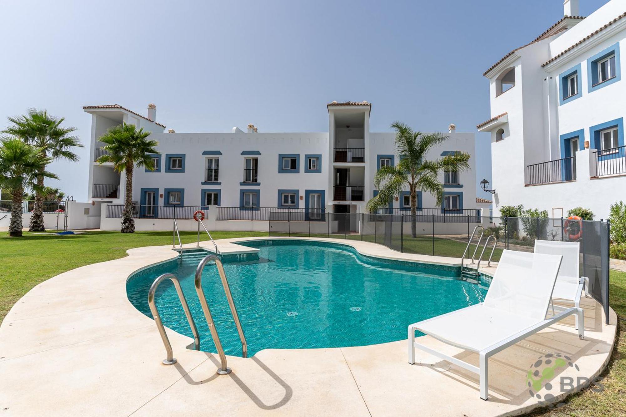 Modern-getaway-spa-pools-5301 view 4
