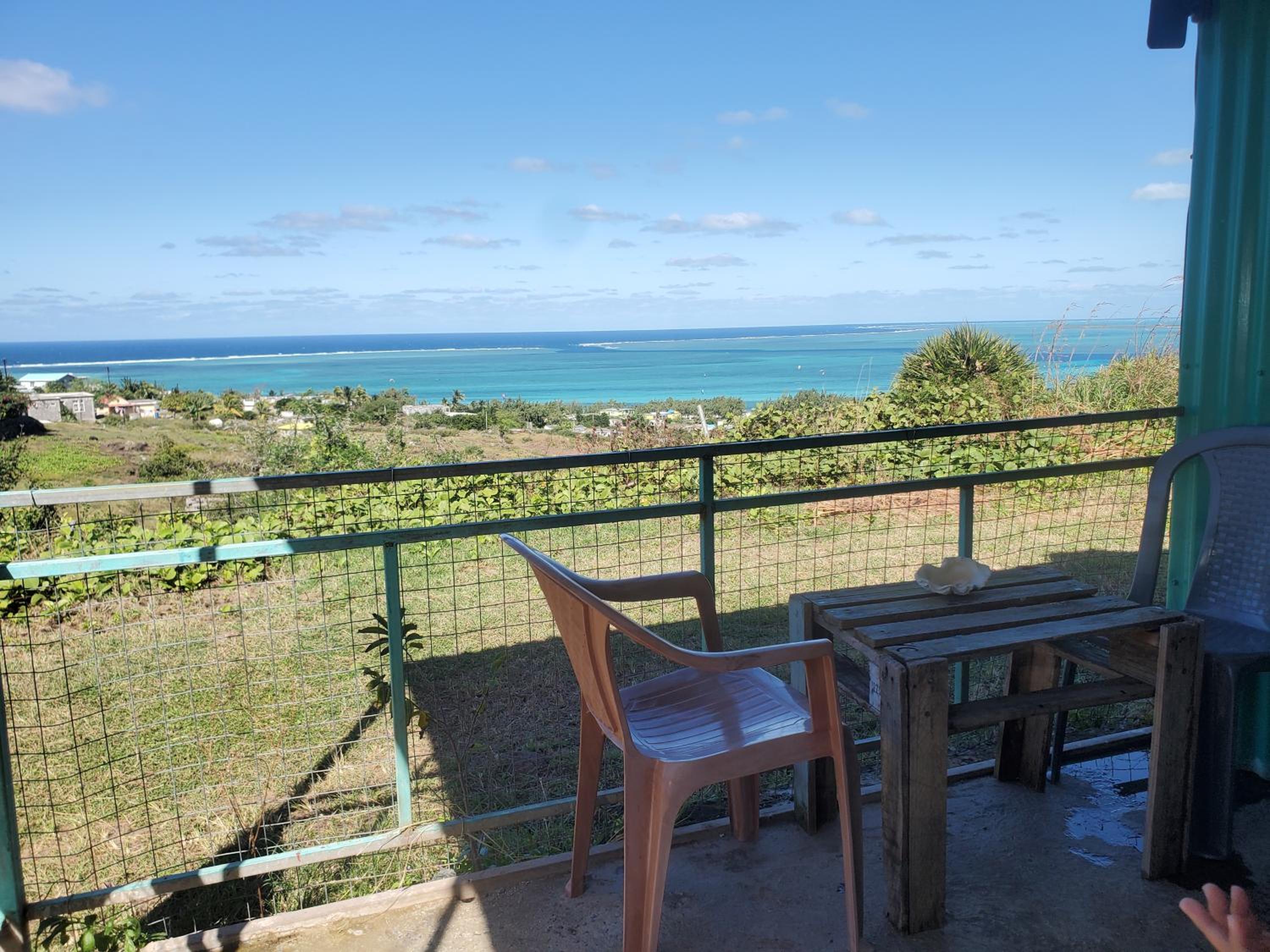 Petite maison de tôle Rodriguaises view 4