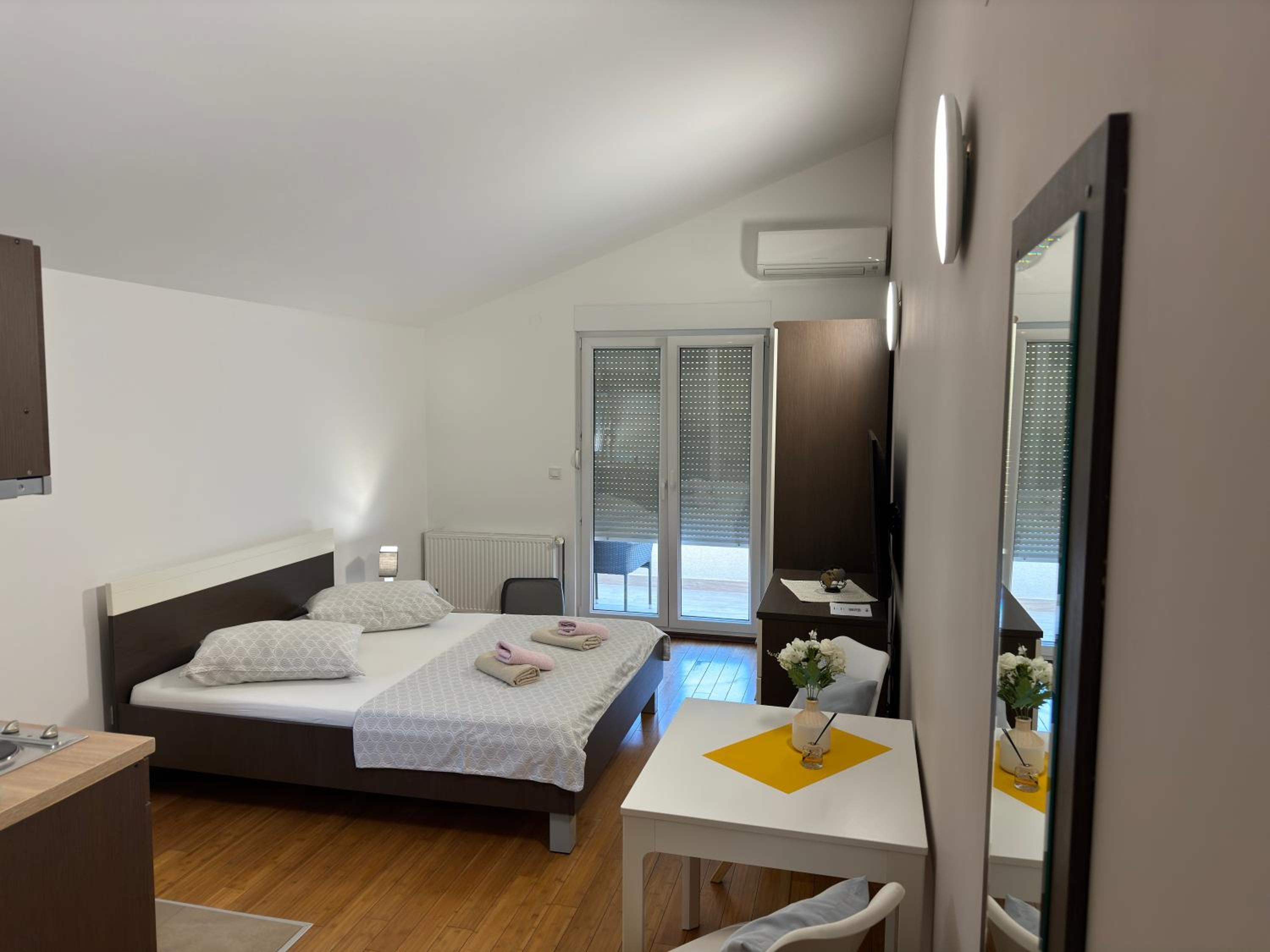 Apartments San Monte