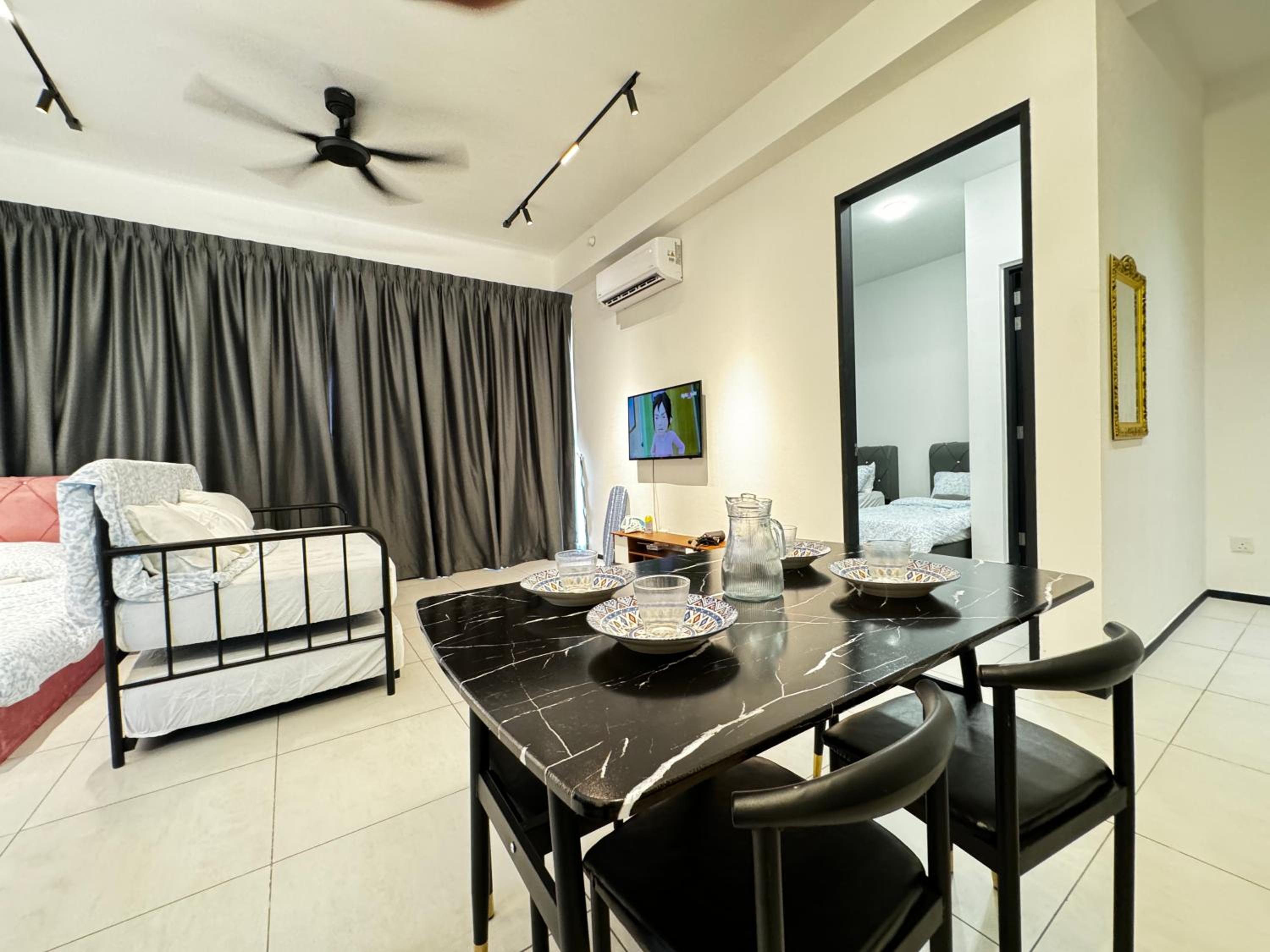 World Class Apartment In Georgetown 3BR