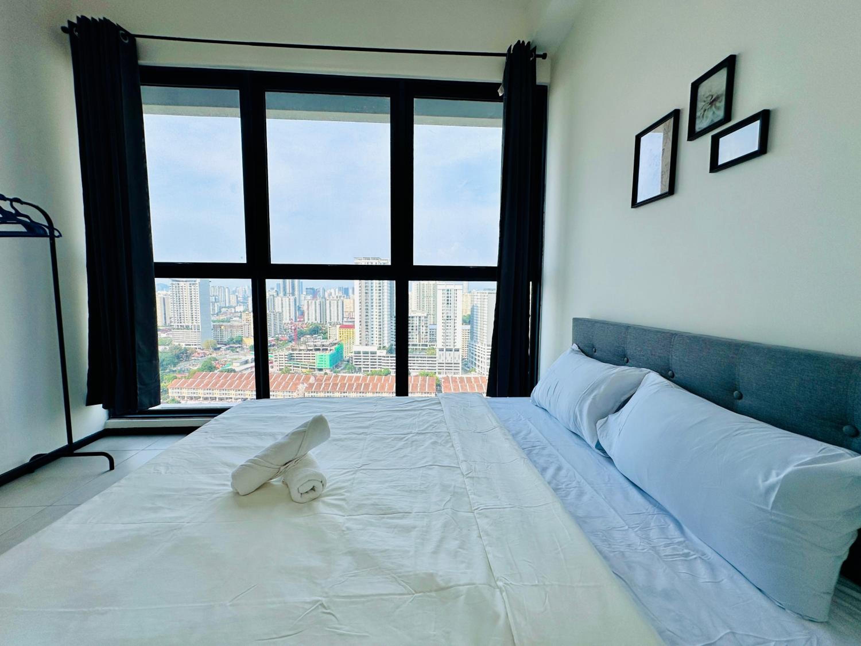 World Class Apartment In Georgetown 3BR