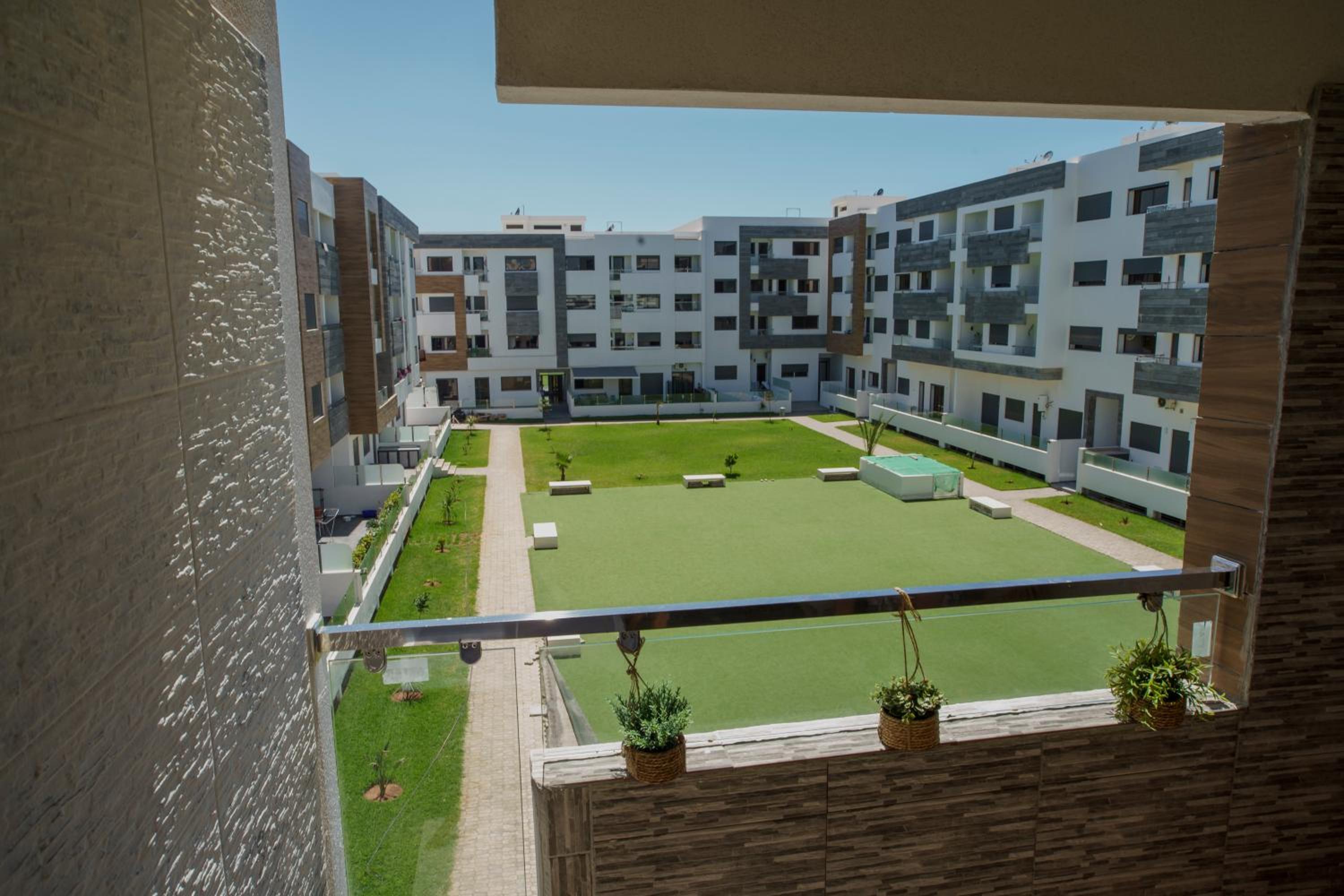 Val d'Or Appart Piscine & Clim - Parking privé