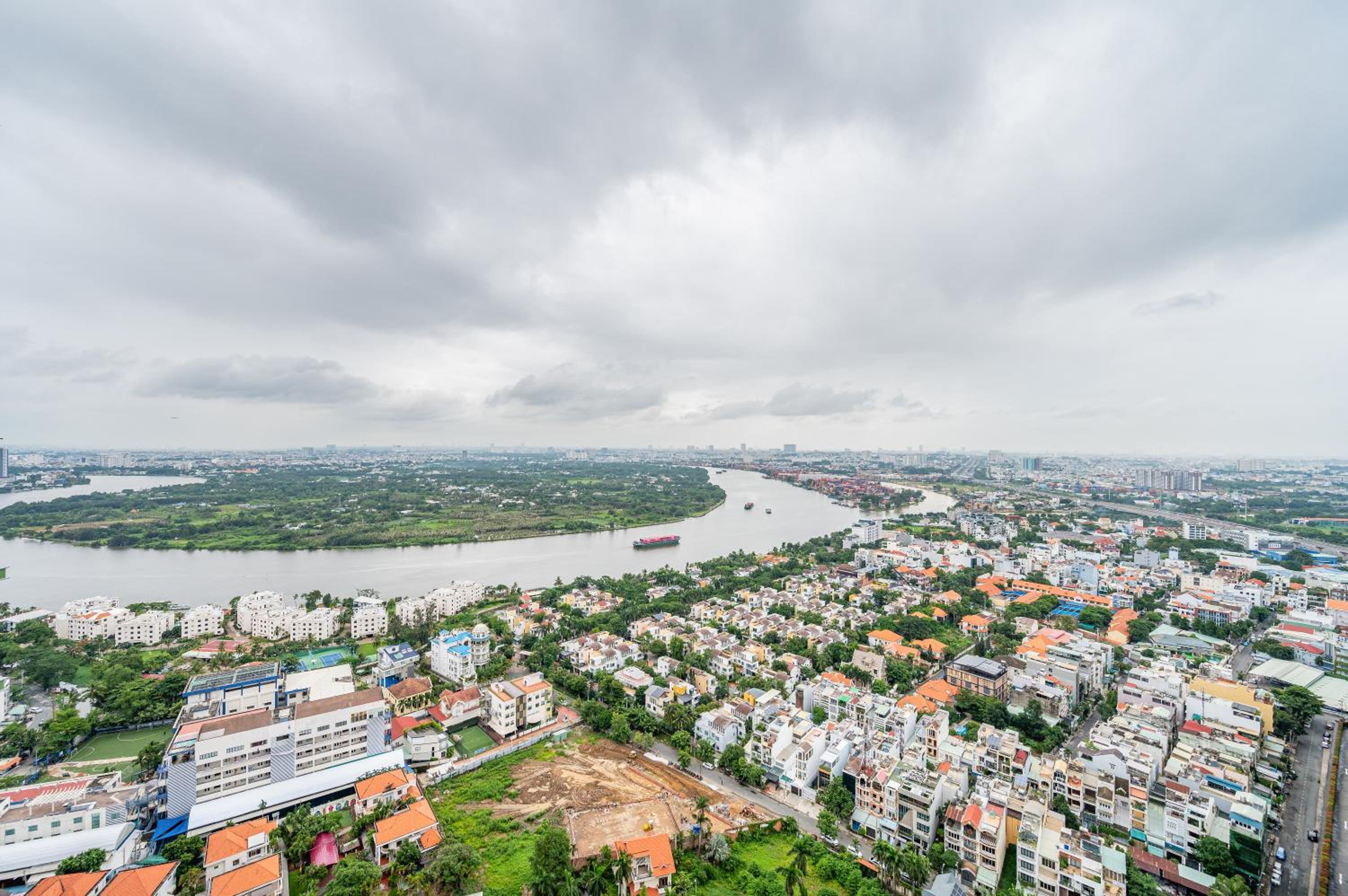 Lumiere Riverside by Aura Luxury