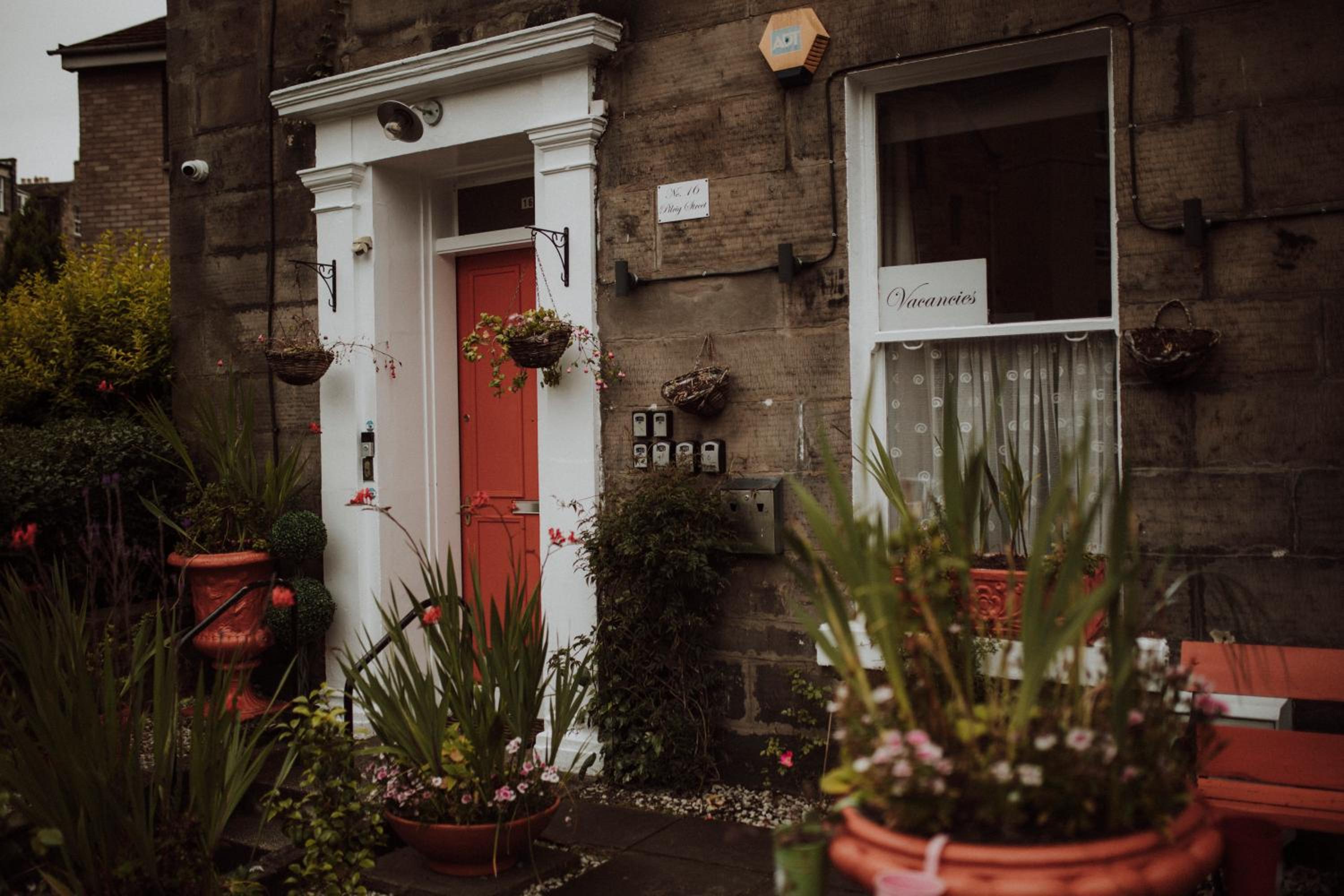 16 Pilrig Guest House