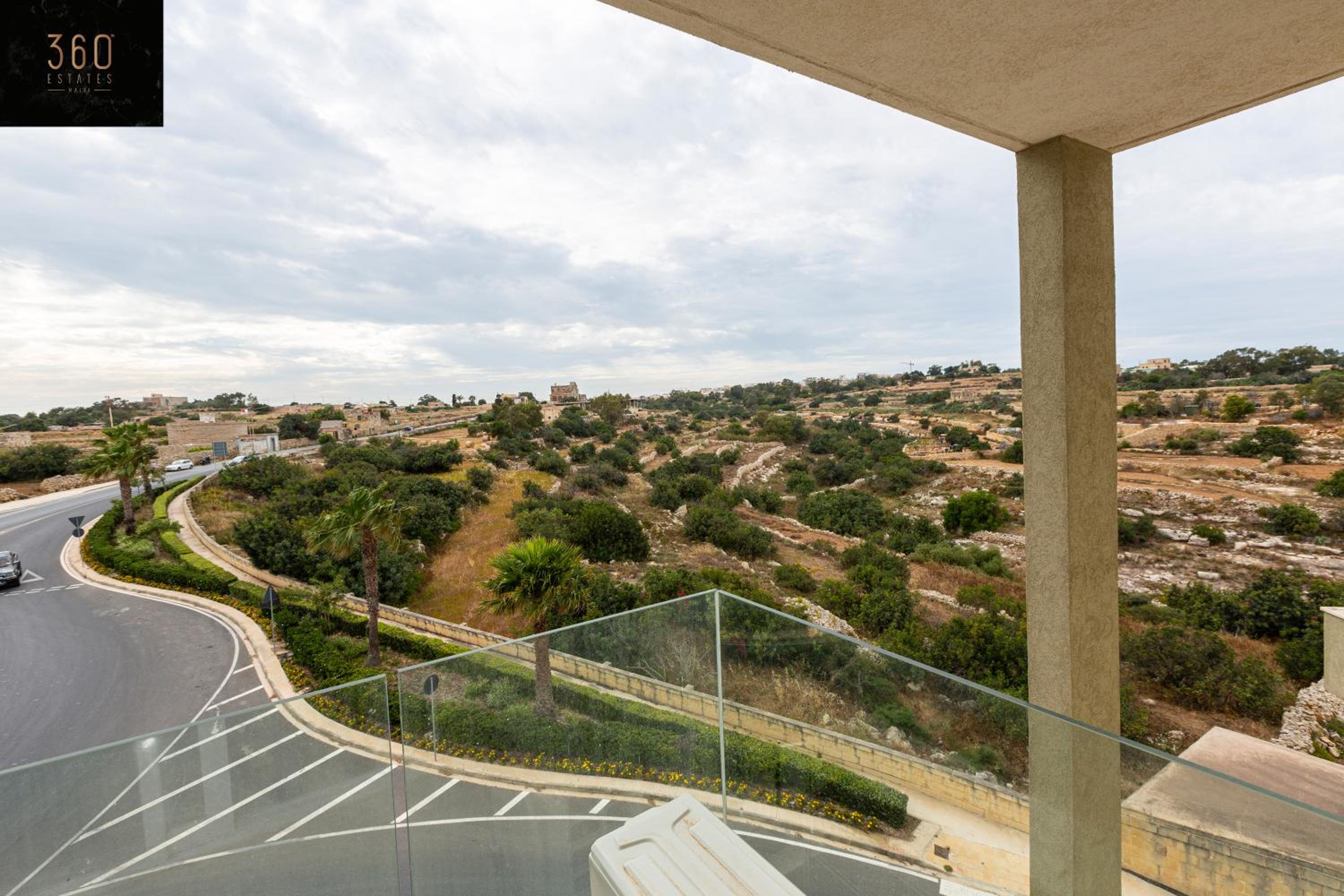 Beautiful 3BR home with private balcony with WIFI & AC by 360 Estates view 5