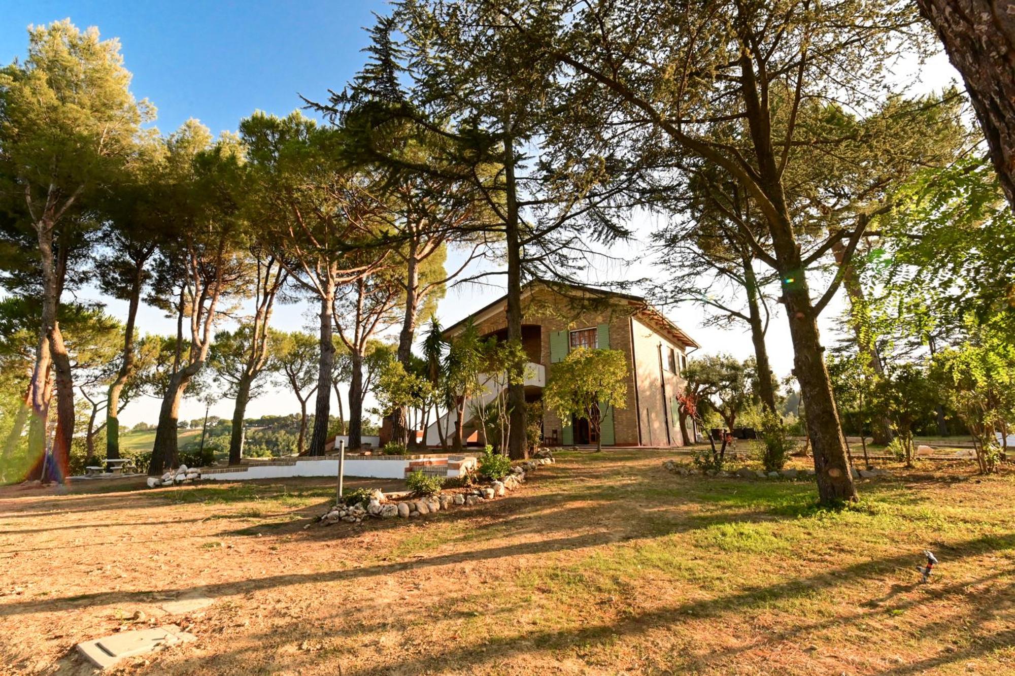 Villa Lucilla - Rooms and Pool