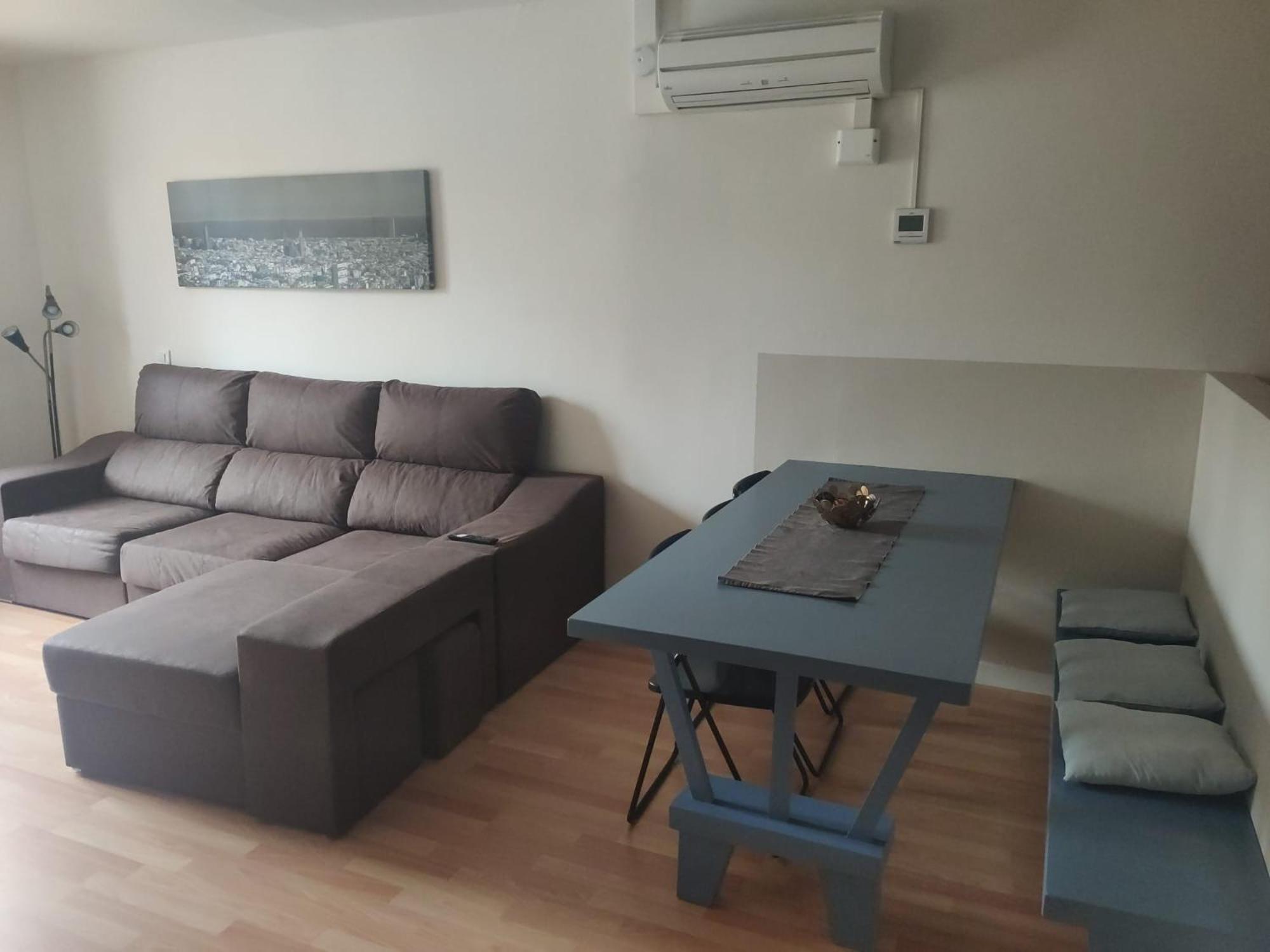 Diagonal Apartments