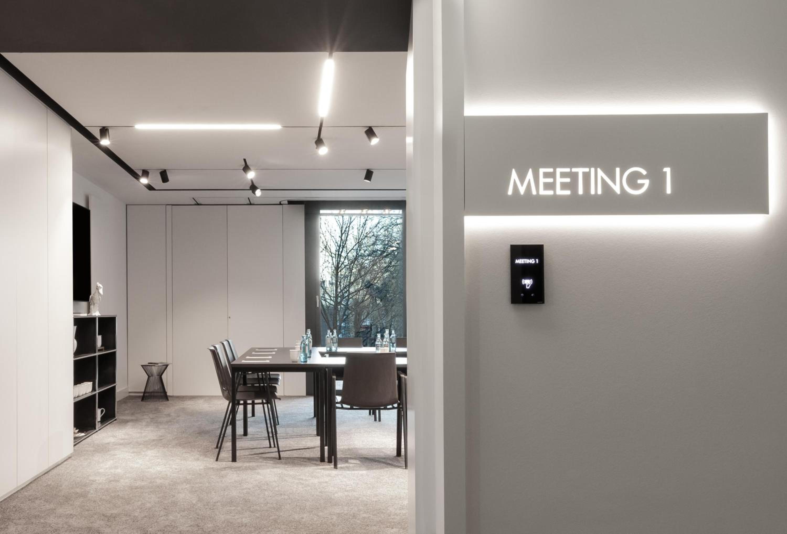 Berlin Vacations - KPM Hotel  Residences - Property Image 2